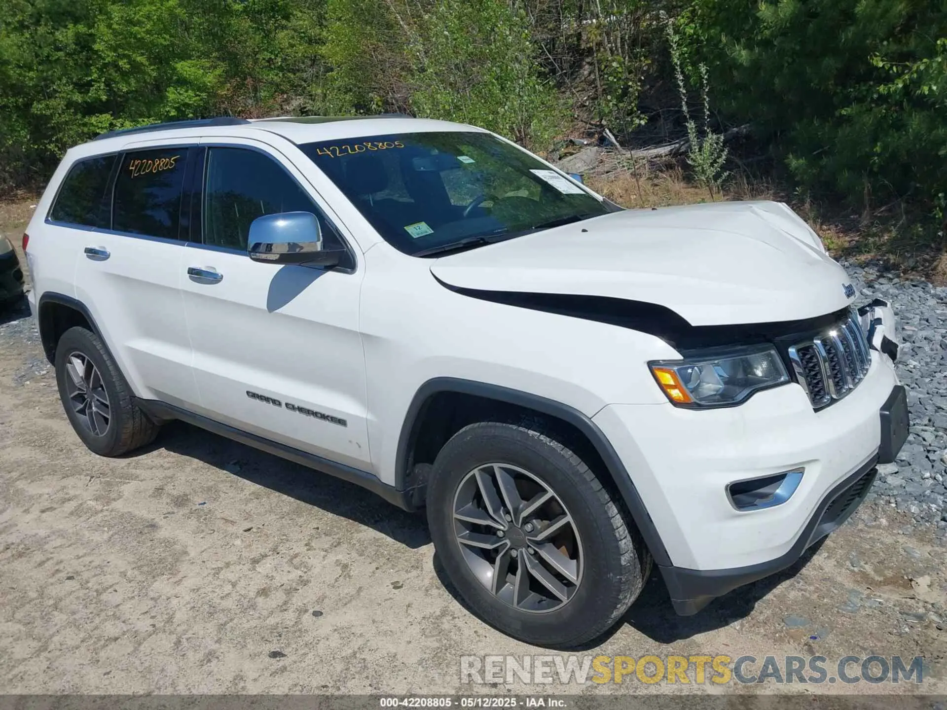 1 Фотография поврежденного автомобиля 1C4RJFBGXKC695297 JEEP GRAND CHEROKEE 2019