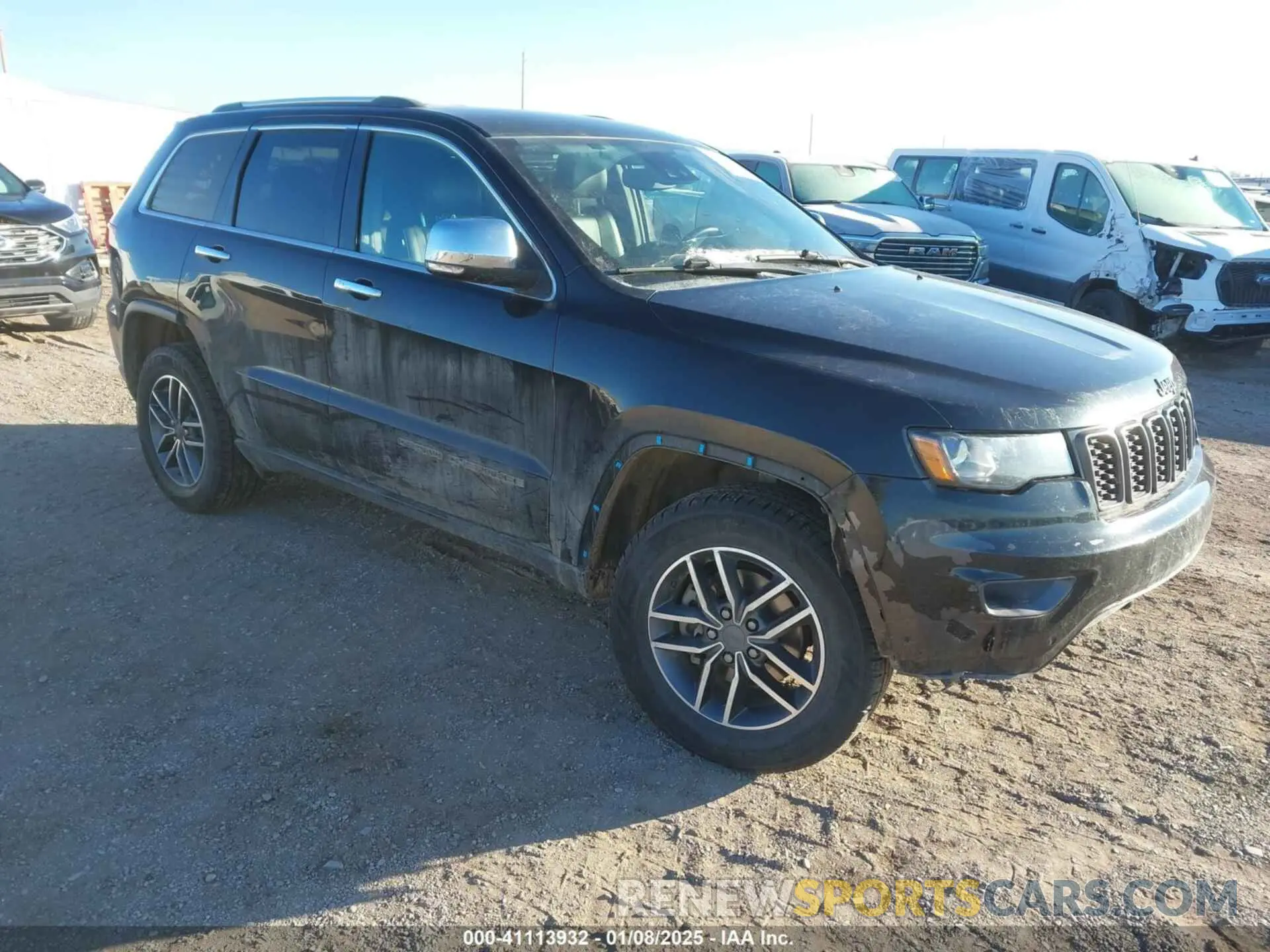 1 Photograph of a damaged car 1C4RJFBGXKC767406 JEEP GRAND CHEROKEE 2019