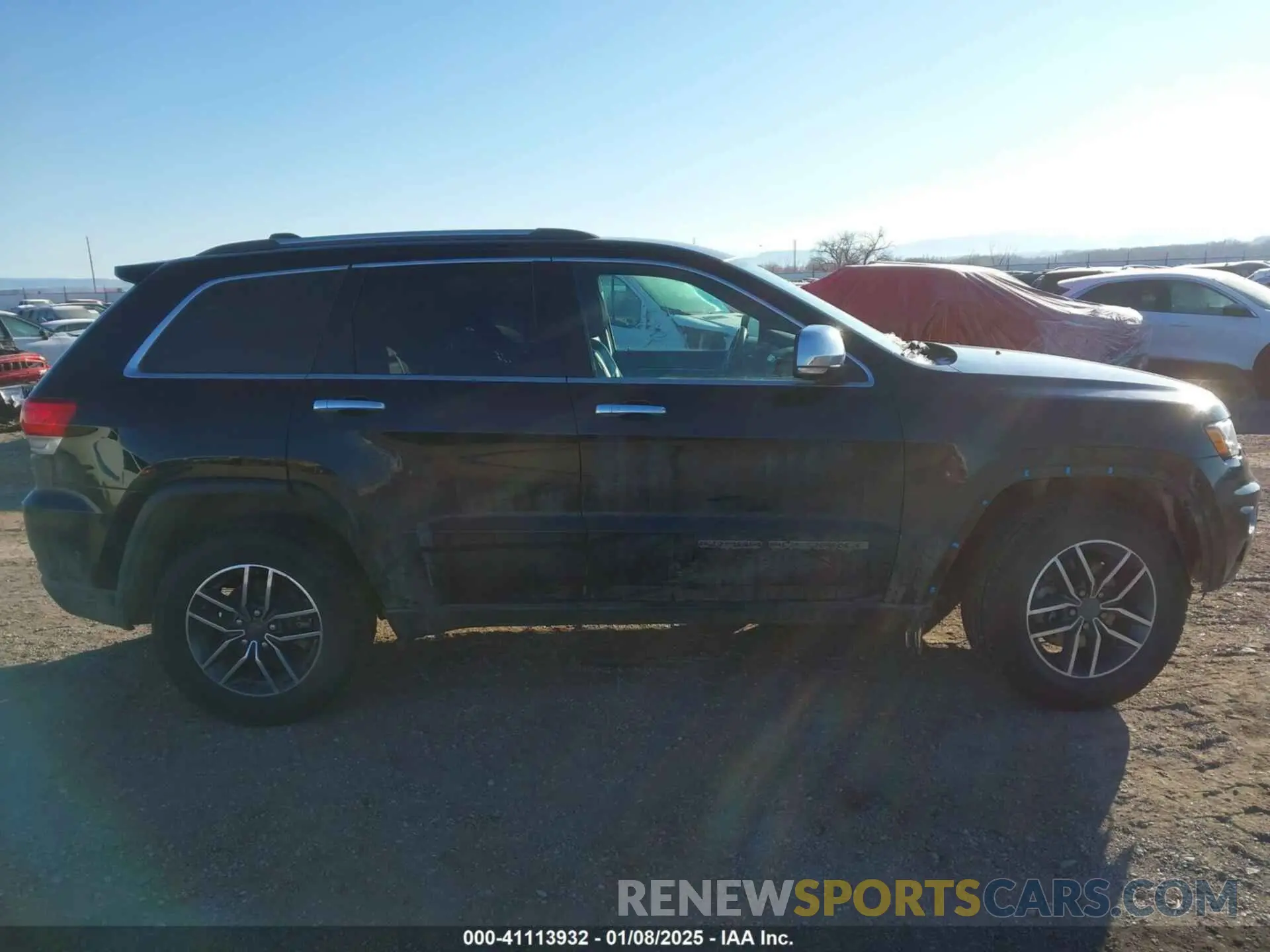 13 Photograph of a damaged car 1C4RJFBGXKC767406 JEEP GRAND CHEROKEE 2019
