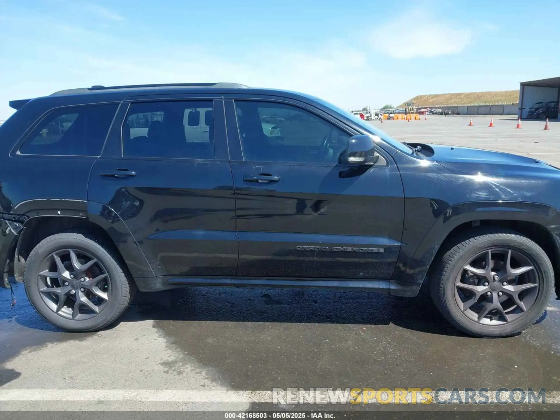 14 Фотография поврежденного автомобиля 1C4RJFBGXKC842475 JEEP GRAND CHEROKEE 2019