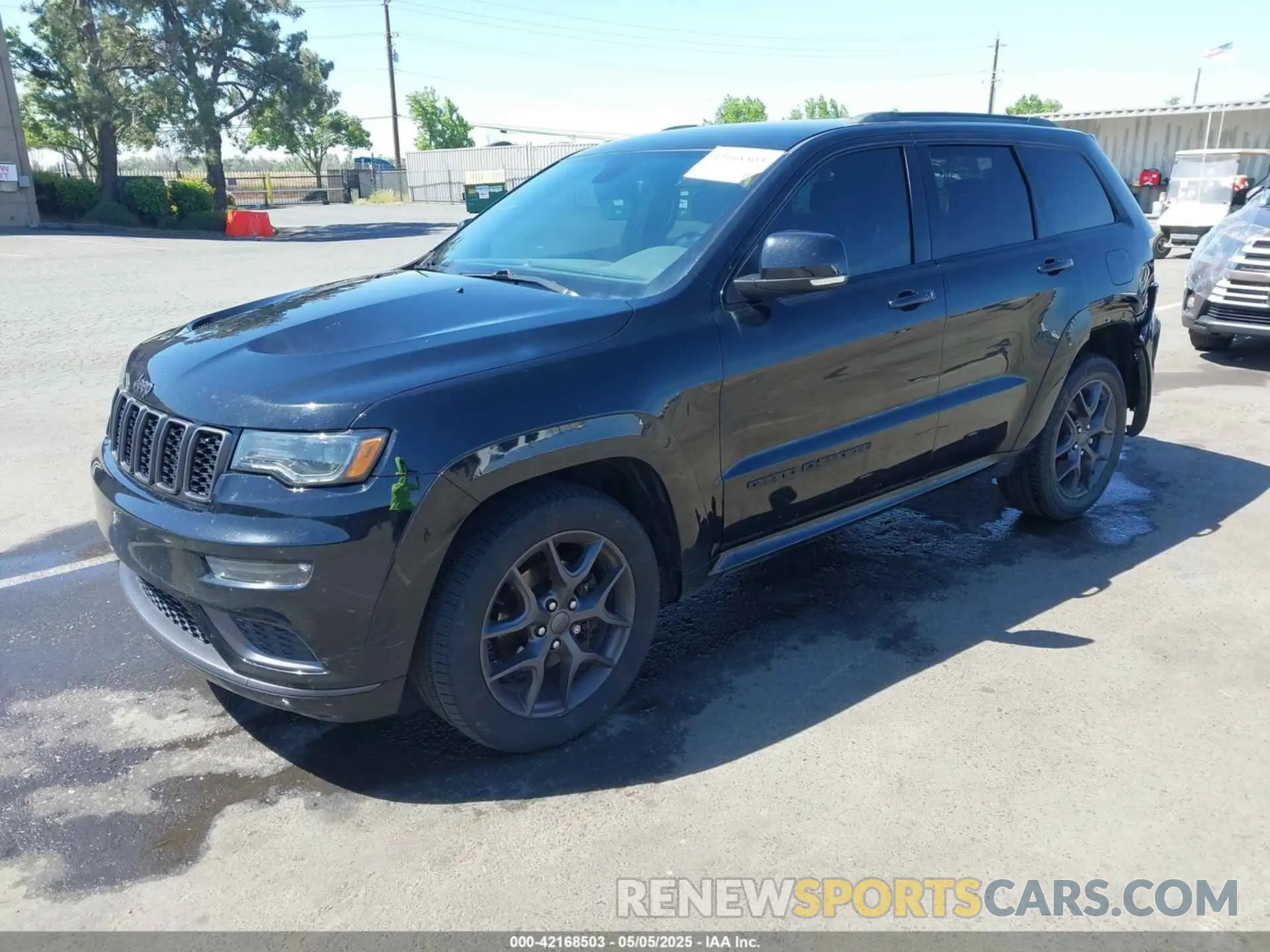 2 Фотография поврежденного автомобиля 1C4RJFBGXKC842475 JEEP GRAND CHEROKEE 2019