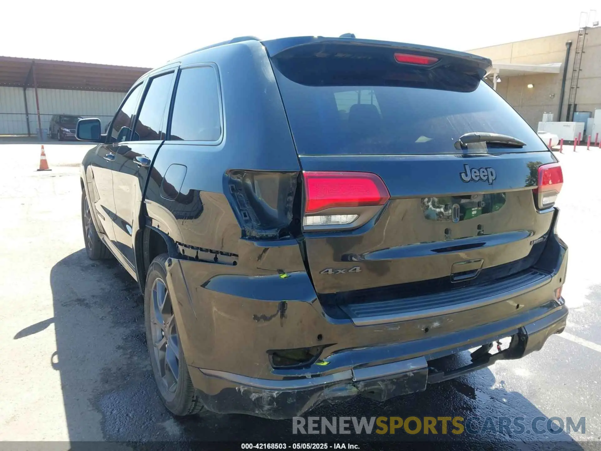 6 Фотография поврежденного автомобиля 1C4RJFBGXKC842475 JEEP GRAND CHEROKEE 2019