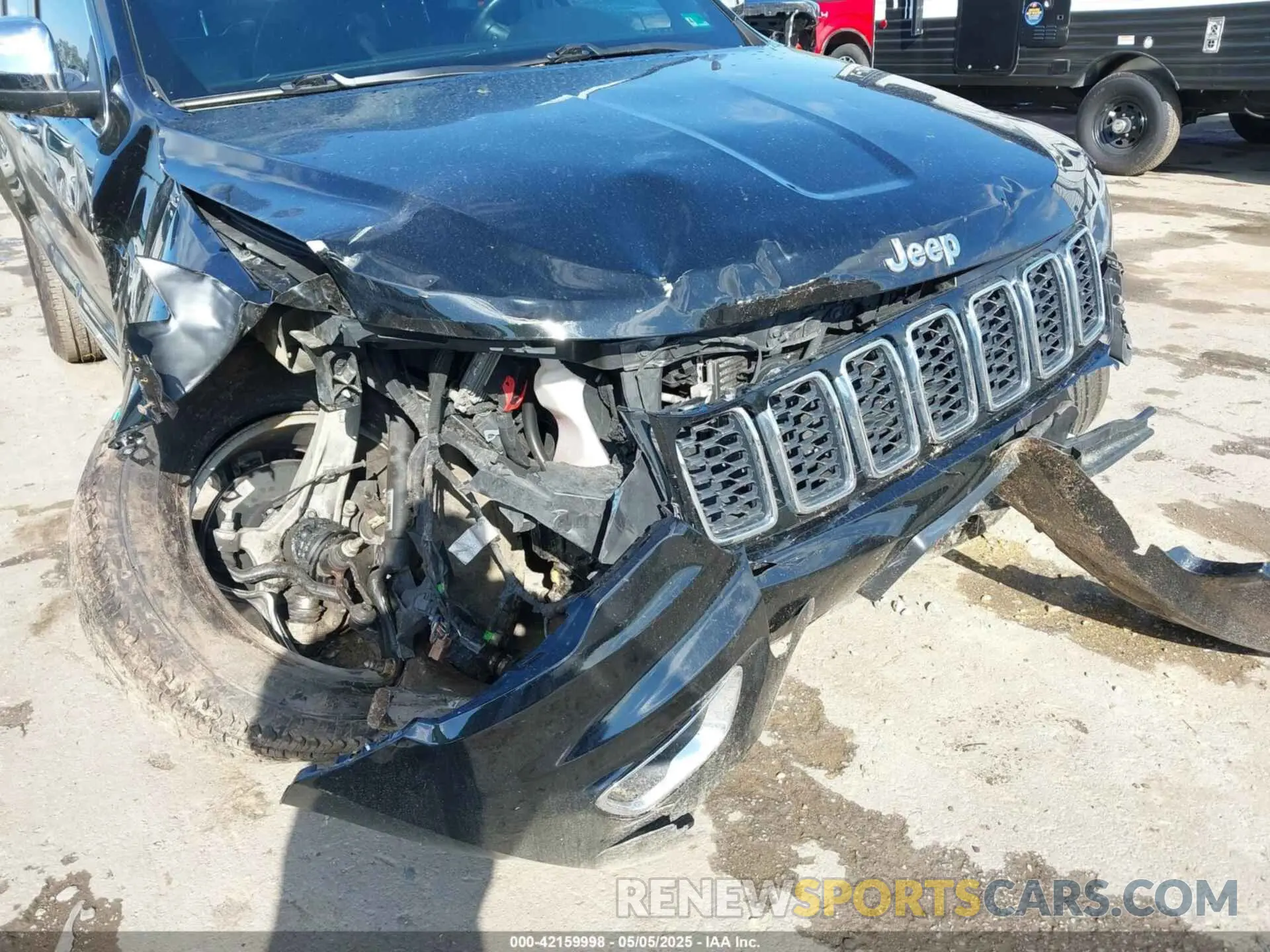 6 Фотография поврежденного автомобиля 1C4RJFBT9KC610351 JEEP GRAND CHEROKEE 2019