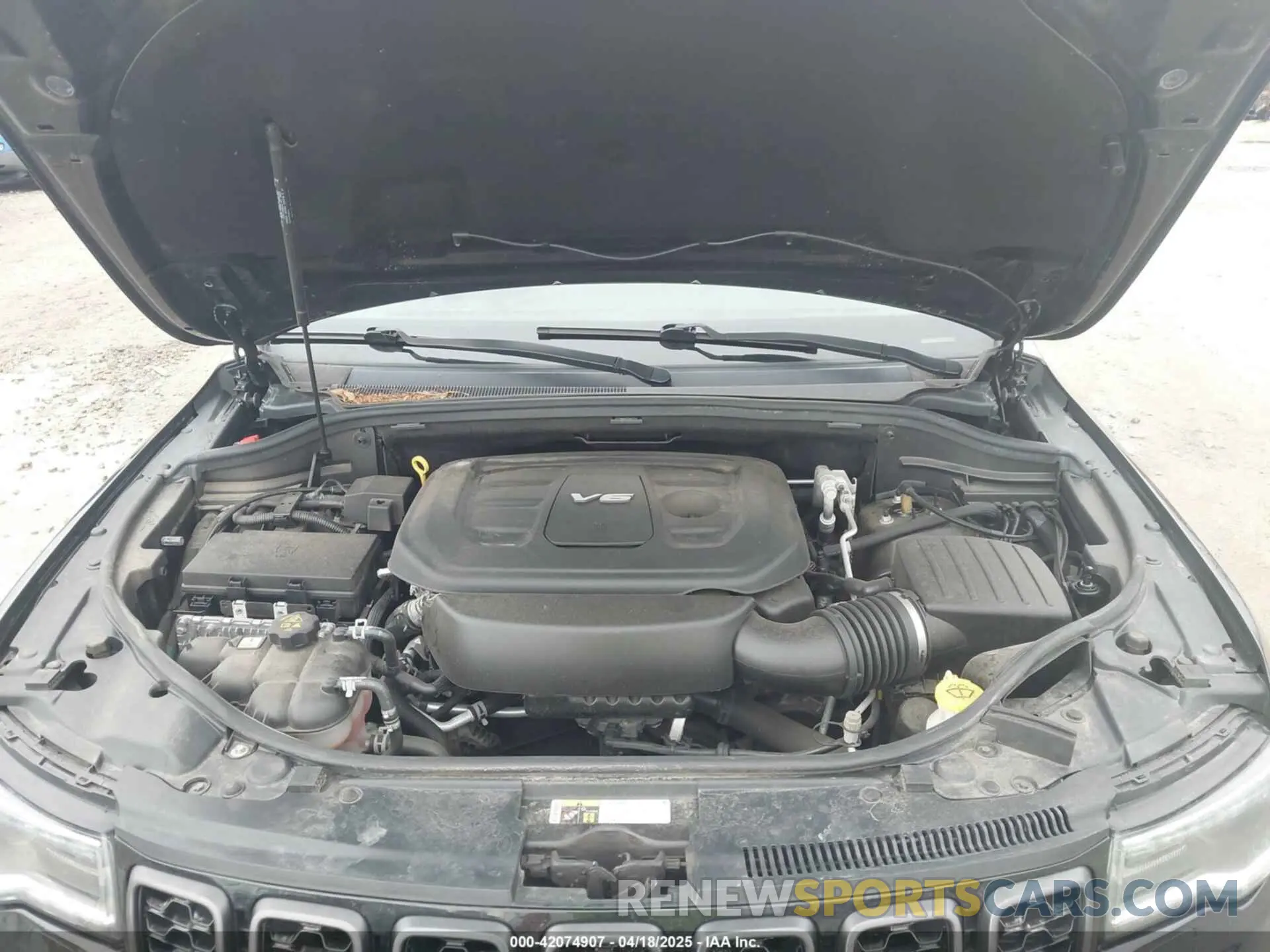 10 Фотография поврежденного автомобиля 1C4RJFCG1KC634418 JEEP GRAND CHEROKEE 2019