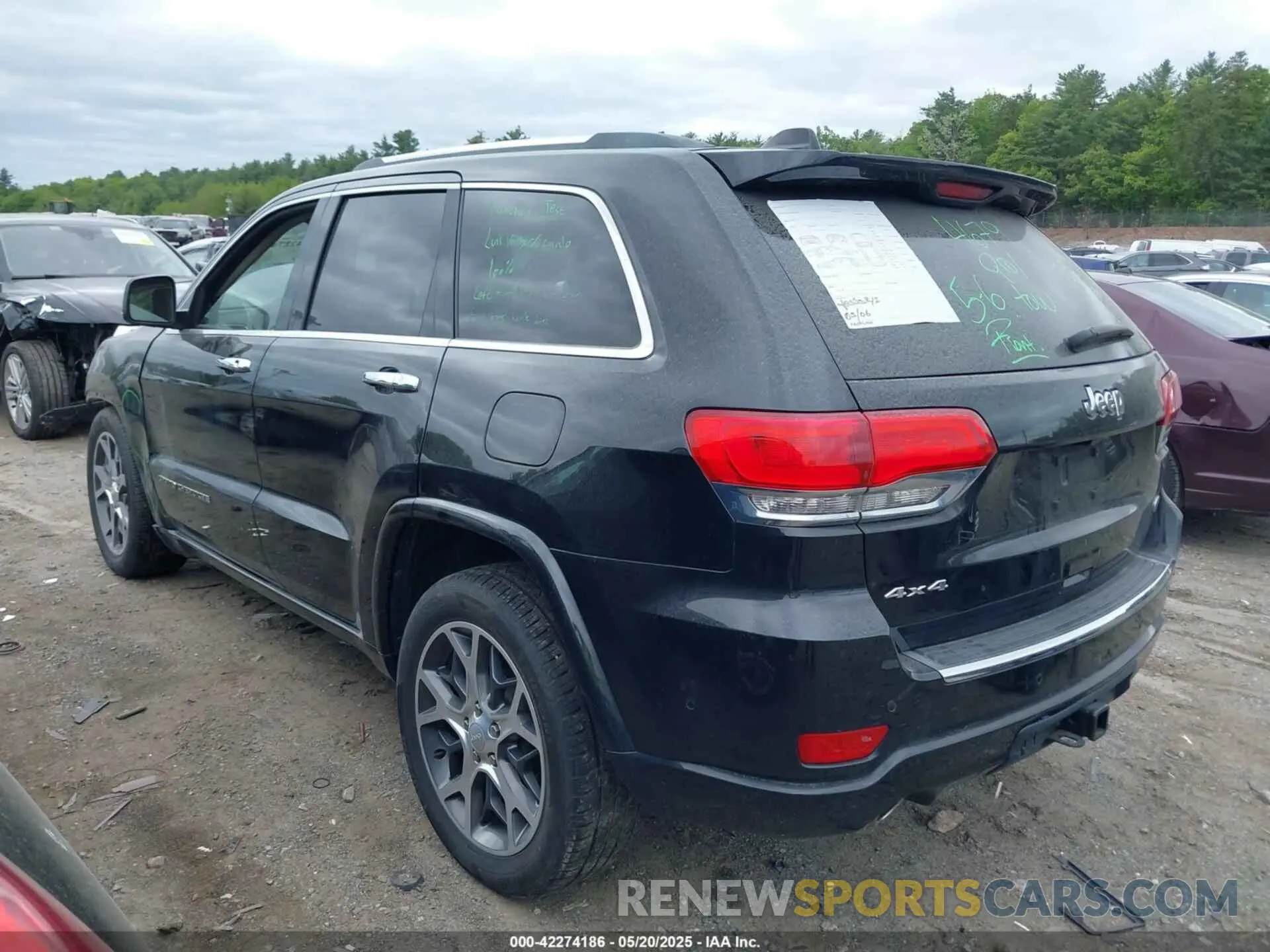 15 Photograph of a damaged car 1C4RJFCG2KC591143 JEEP GRAND CHEROKEE 2019