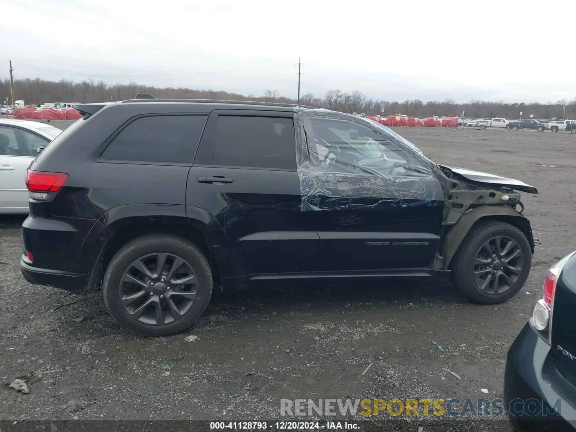 13 Фотография поврежденного автомобиля 1C4RJFCG9KC566594 JEEP GRAND CHEROKEE 2019