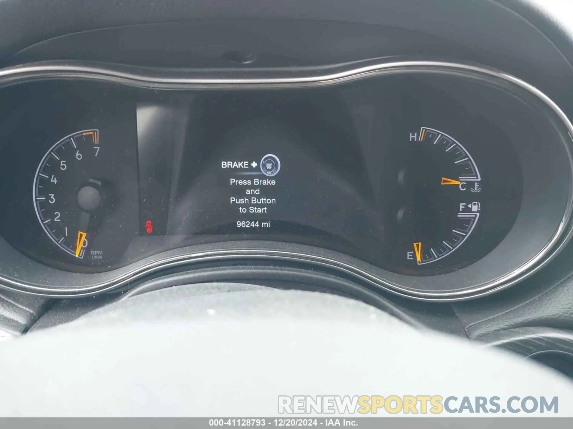 7 Фотография поврежденного автомобиля 1C4RJFCG9KC566594 JEEP GRAND CHEROKEE 2019