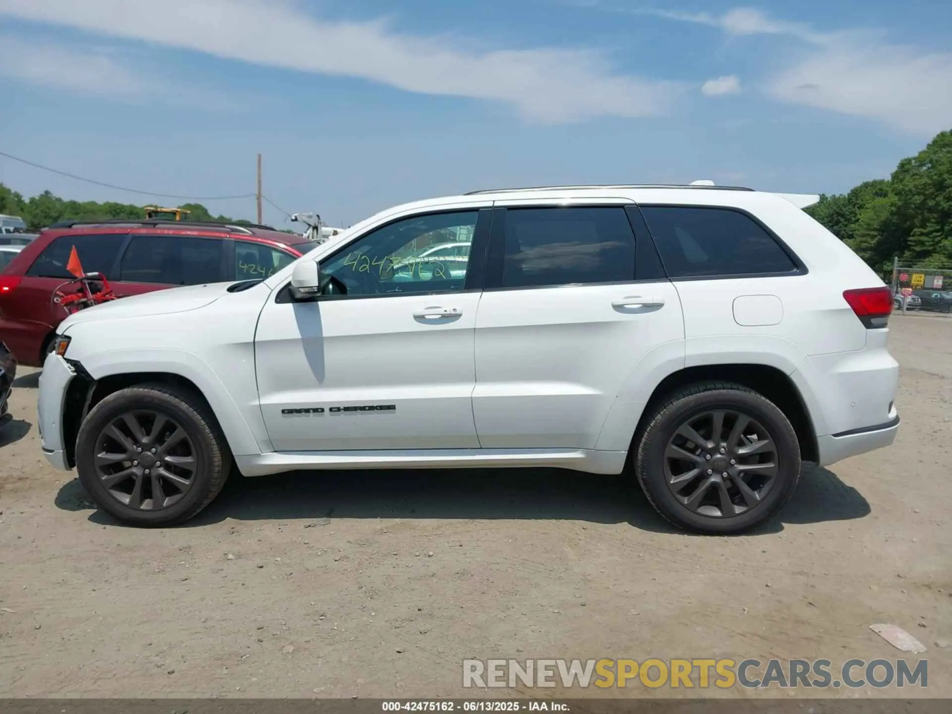 14 Фотография поврежденного автомобиля 1C4RJFCGXKC703722 JEEP GRAND CHEROKEE 2019