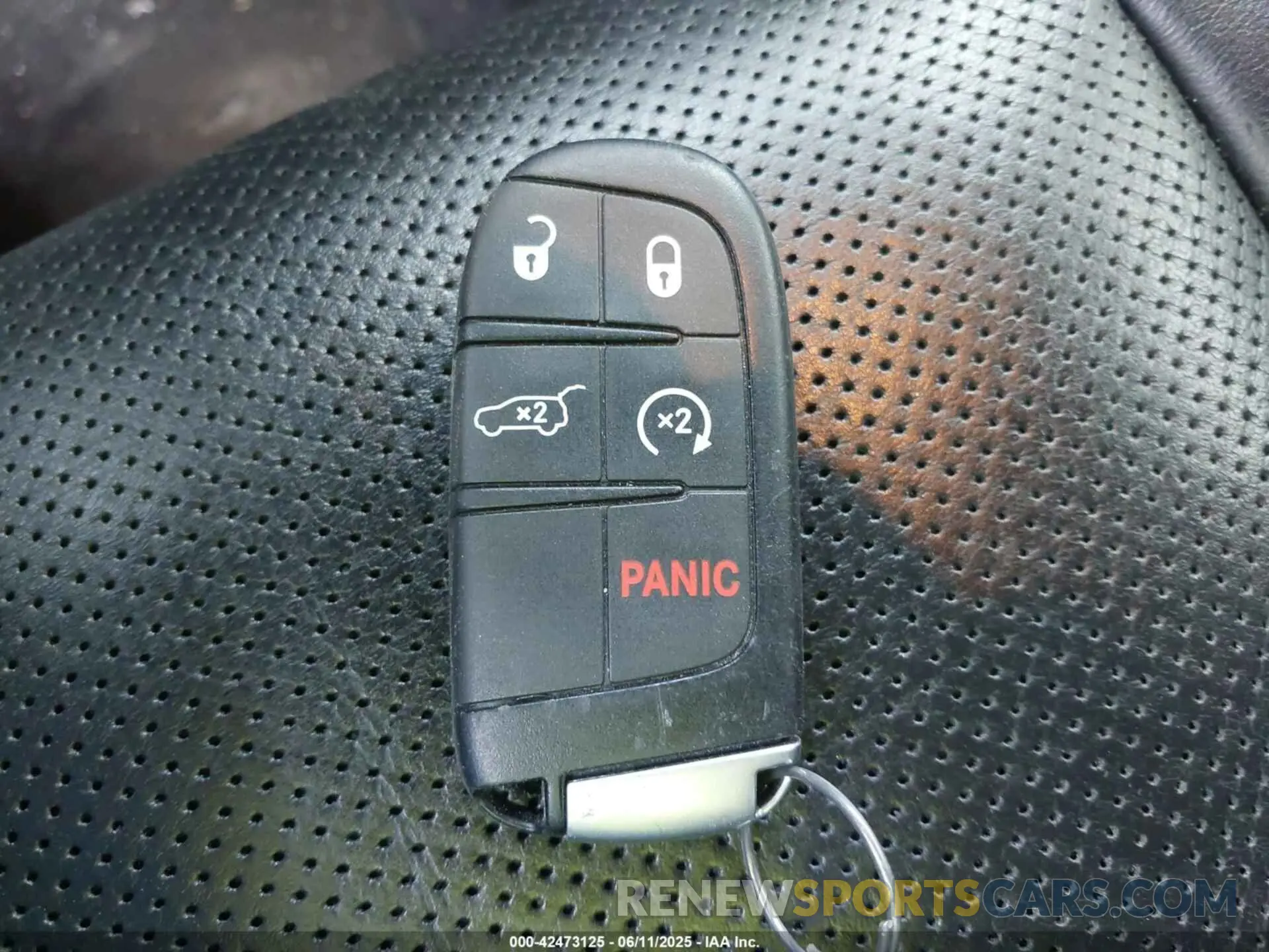 11 Photograph of a damaged car 1C4RJFCT2KC607788 JEEP GRAND CHEROKEE 2019