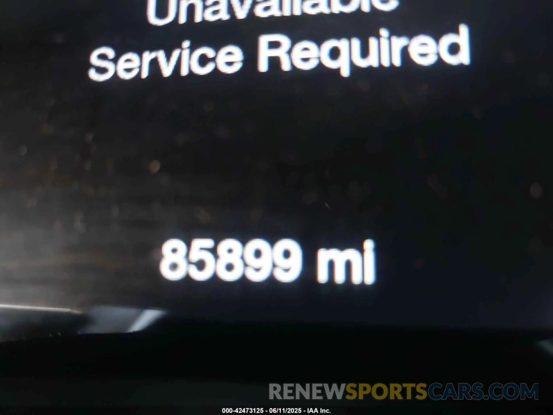 15 Photograph of a damaged car 1C4RJFCT2KC607788 JEEP GRAND CHEROKEE 2019