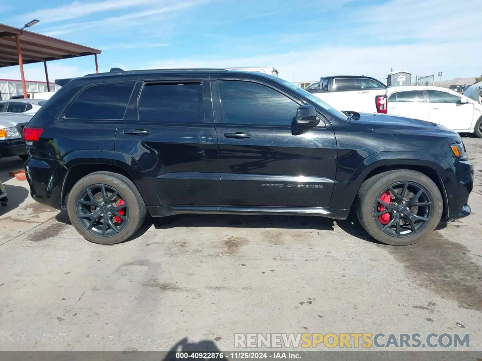 13 Фотография поврежденного автомобиля 1C4RJFDJ5KC611105 JEEP GRAND CHEROKEE 2019