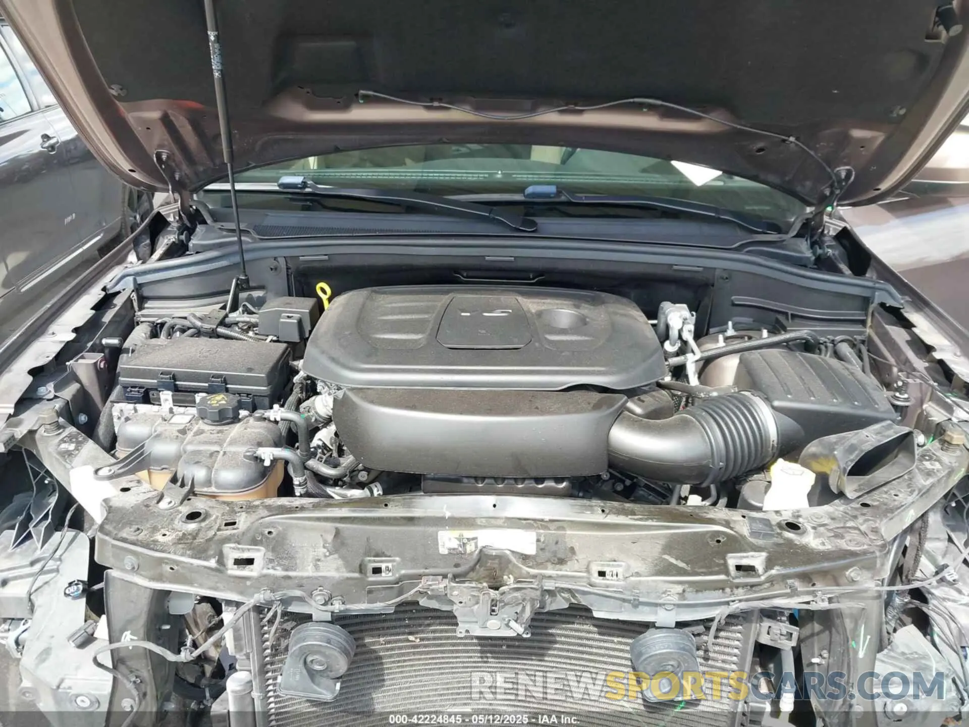 10 Photograph of a damaged car 1C4RJEAG0LC245865 JEEP GRAND CHEROKEE 2020