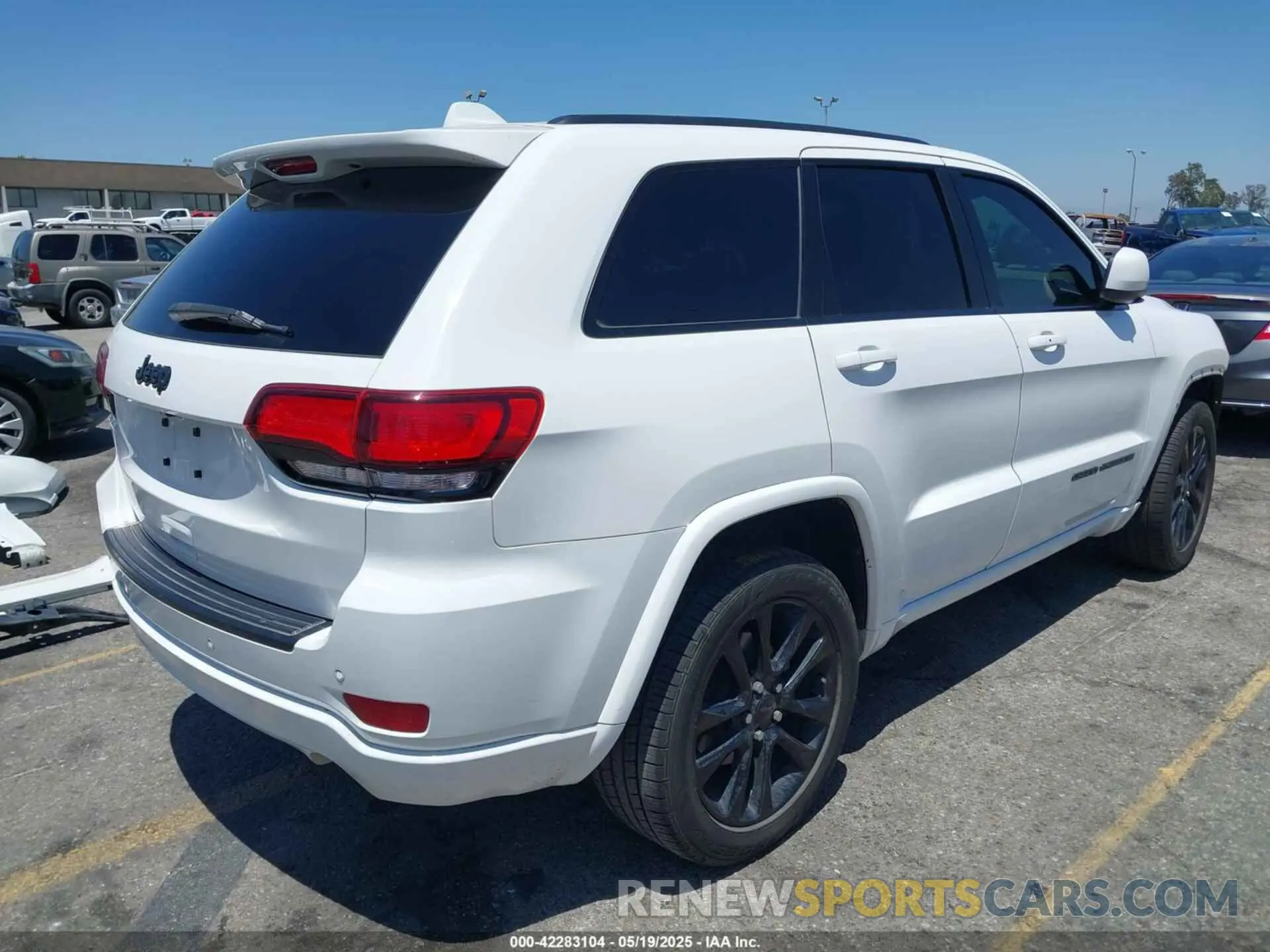 4 Фотография поврежденного автомобиля 1C4RJEAG1LC170576 JEEP GRAND CHEROKEE 2020