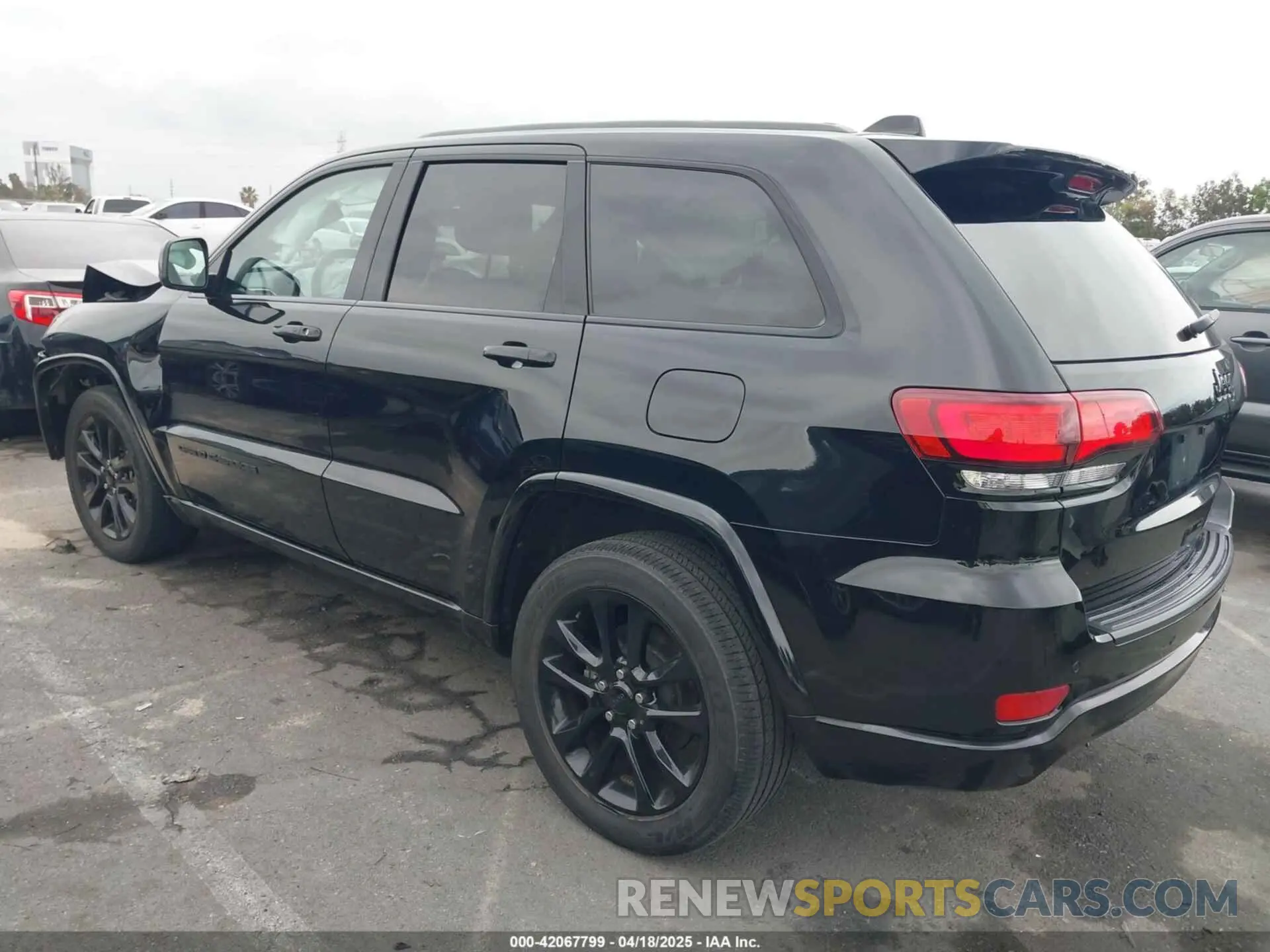 14 Photograph of a damaged car 1C4RJEAG1LC404795 JEEP GRAND CHEROKEE 2020