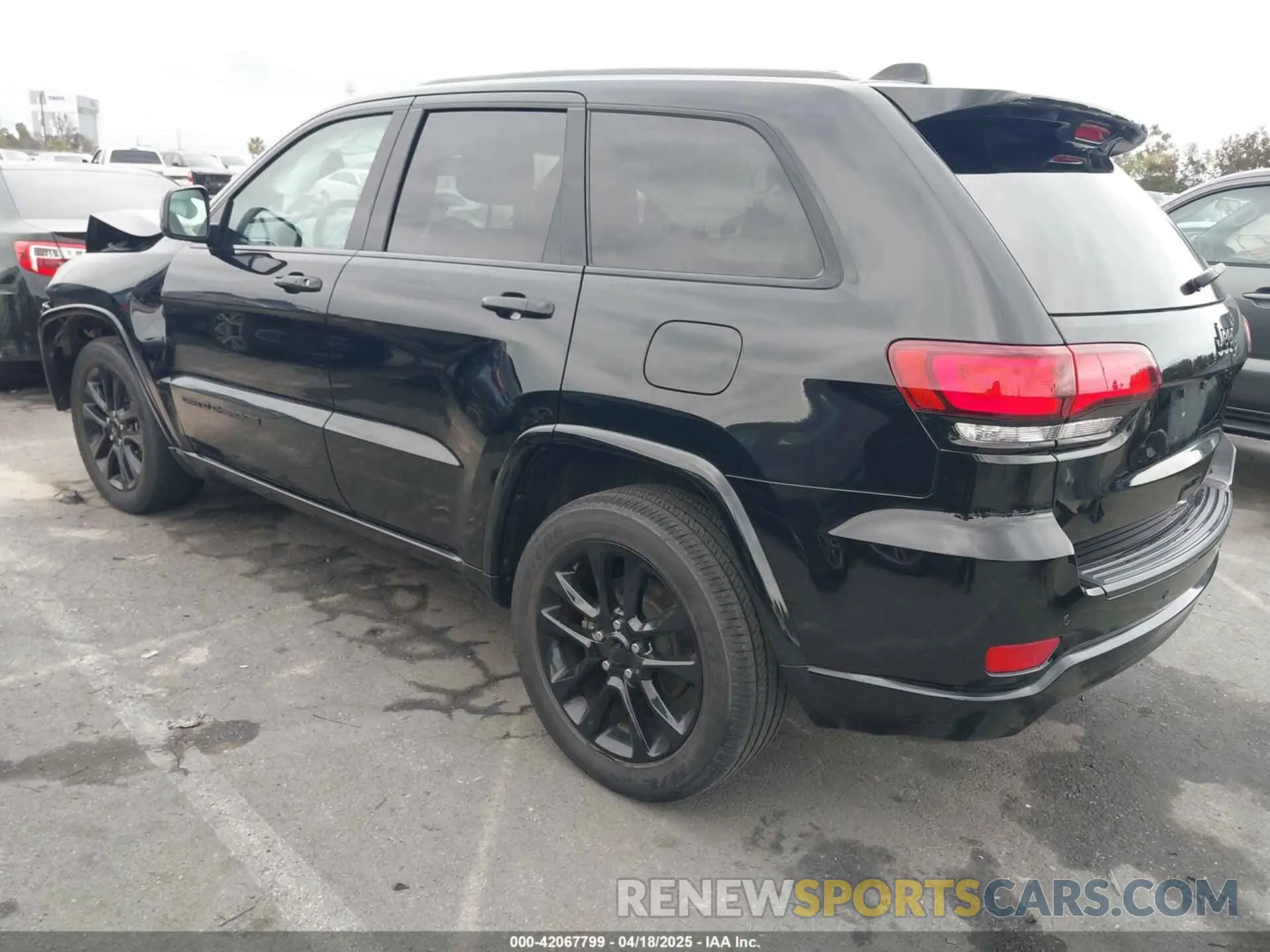 3 Photograph of a damaged car 1C4RJEAG1LC404795 JEEP GRAND CHEROKEE 2020