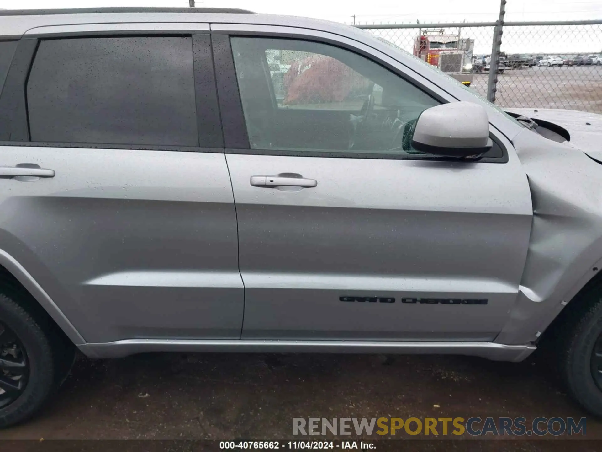 14 Photograph of a damaged car 1C4RJEAG2LC392060 JEEP GRAND CHEROKEE 2020