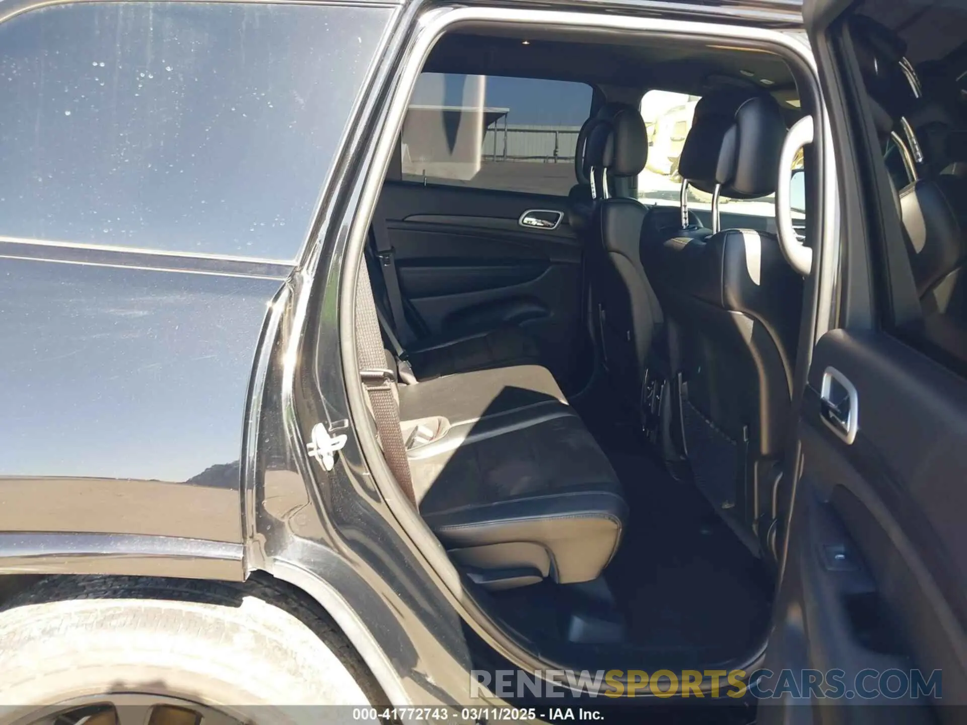8 Фотография поврежденного автомобиля 1C4RJEAG2LC392639 JEEP GRAND CHEROKEE 2020