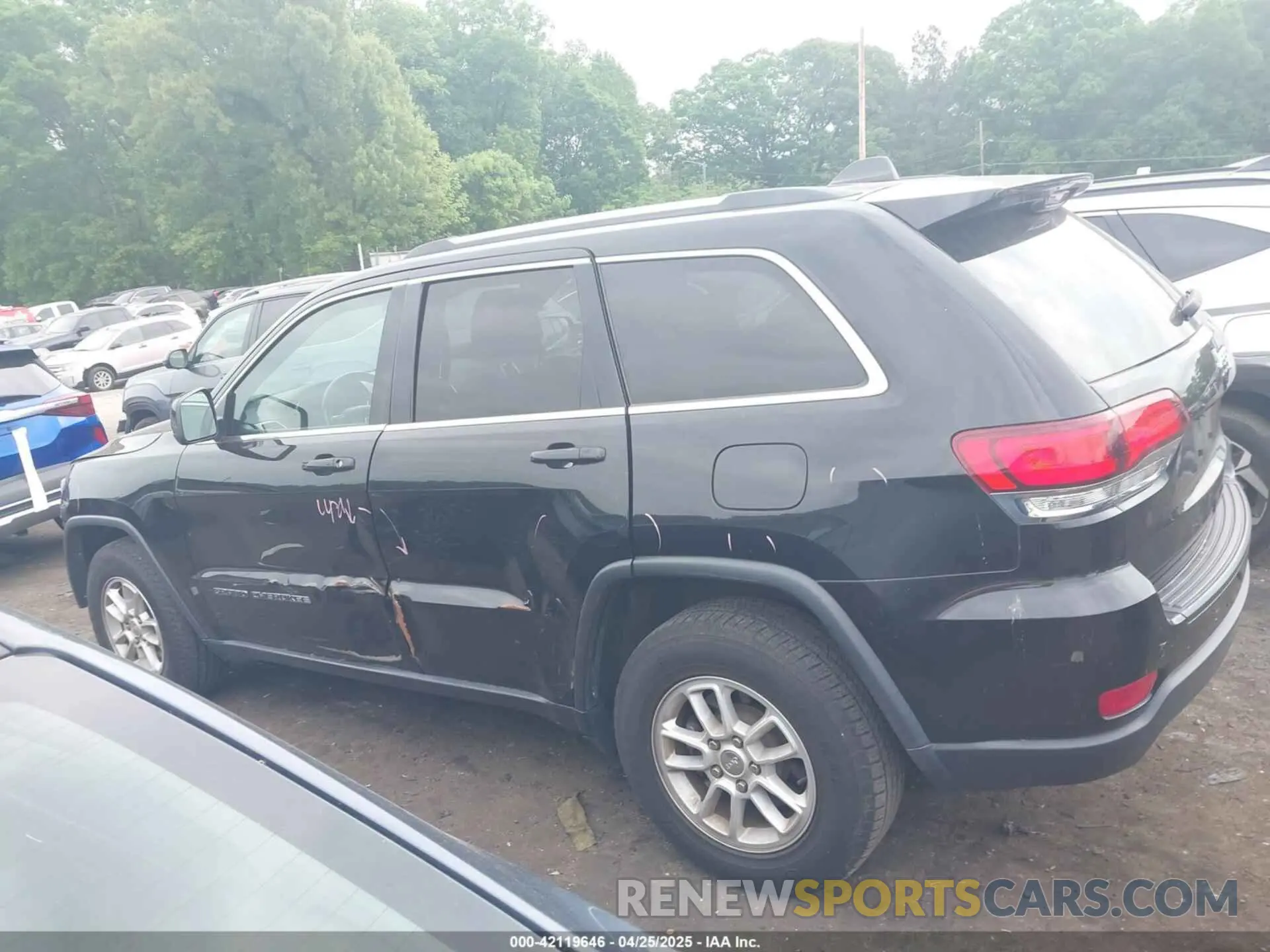 14 Photograph of a damaged car 1C4RJEAG4LC337660 JEEP GRAND CHEROKEE 2020