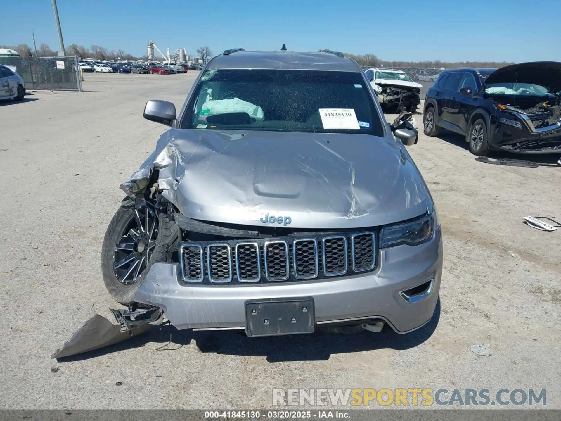 11 Photograph of a damaged car 1C4RJEAG6LC256742 JEEP GRAND CHEROKEE 2020
