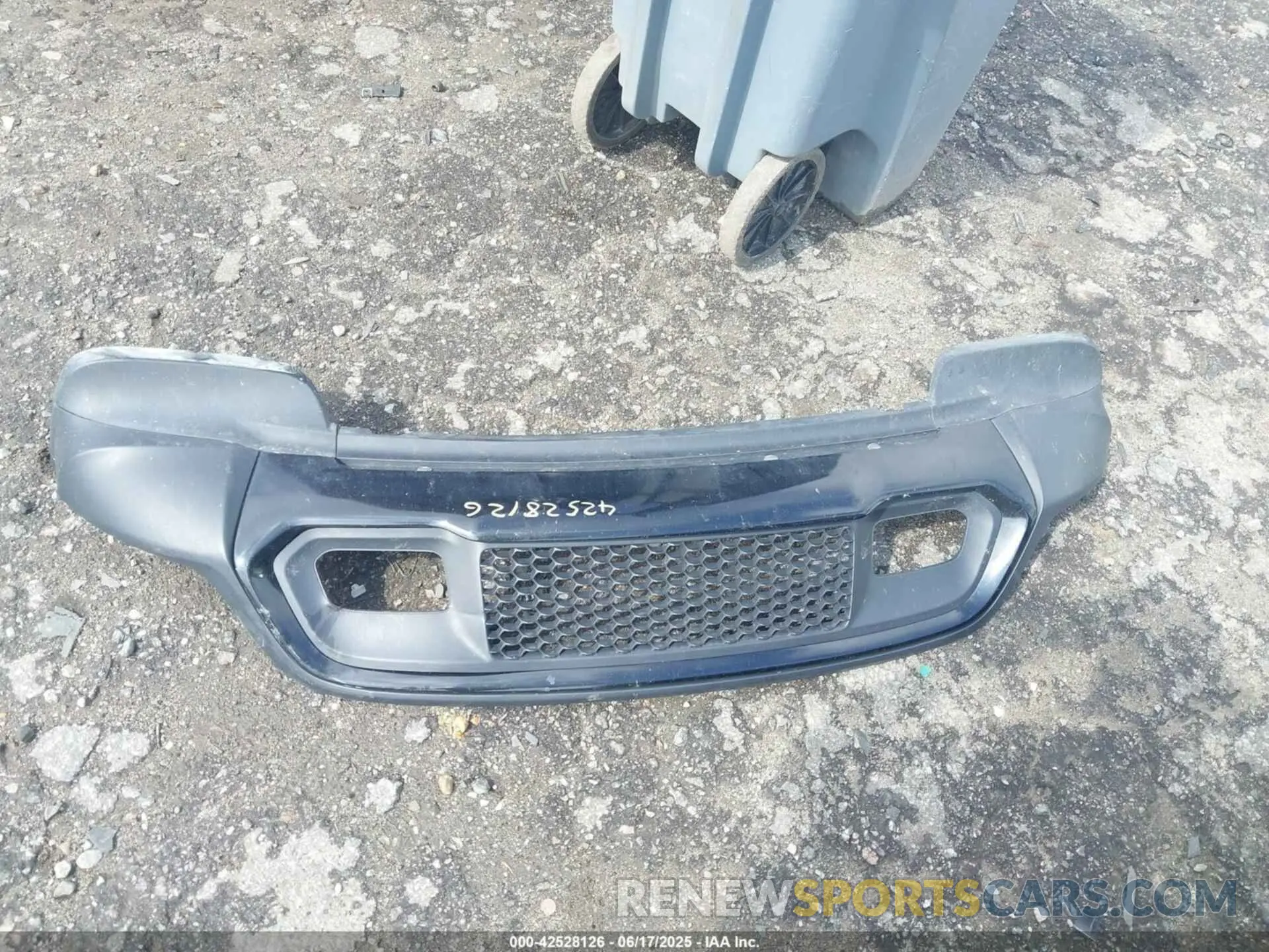 12 Фотография поврежденного автомобиля 1C4RJEAG7LC128882 JEEP GRAND CHEROKEE 2020
