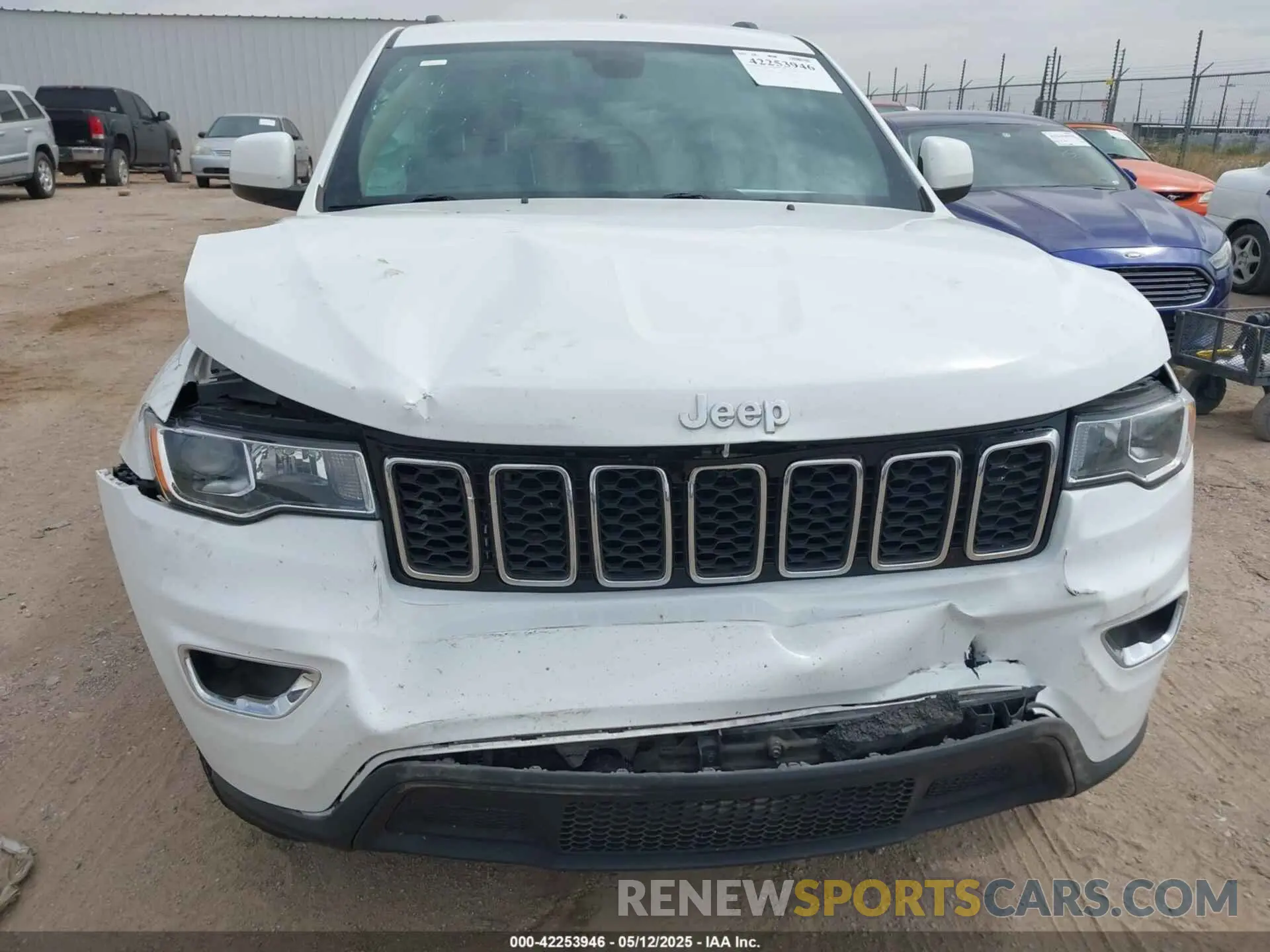 6 Photograph of a damaged car 1C4RJEAG7LC328824 JEEP GRAND CHEROKEE 2020