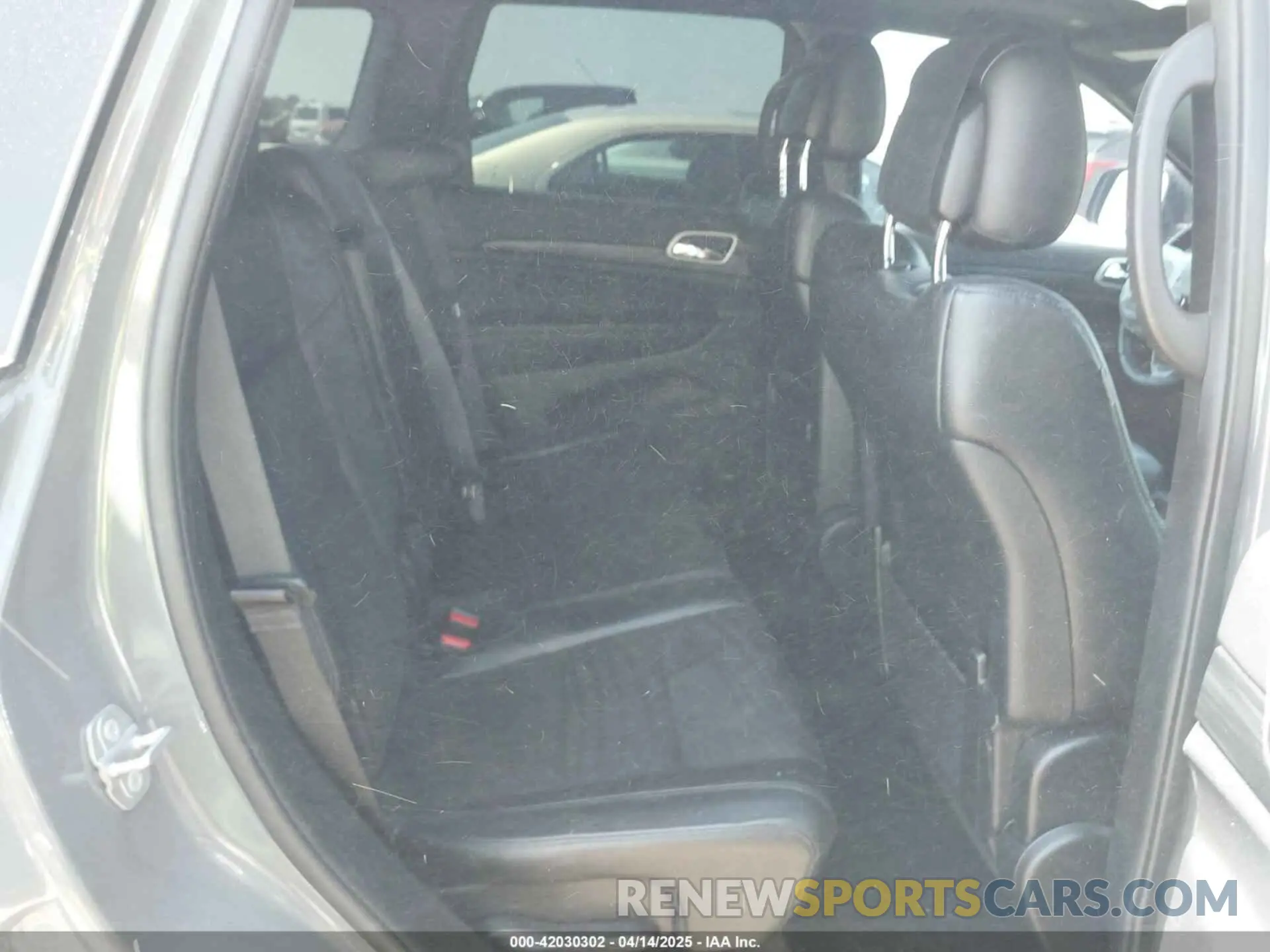 8 Photograph of a damaged car 1C4RJEAG8LC391785 JEEP GRAND CHEROKEE 2020