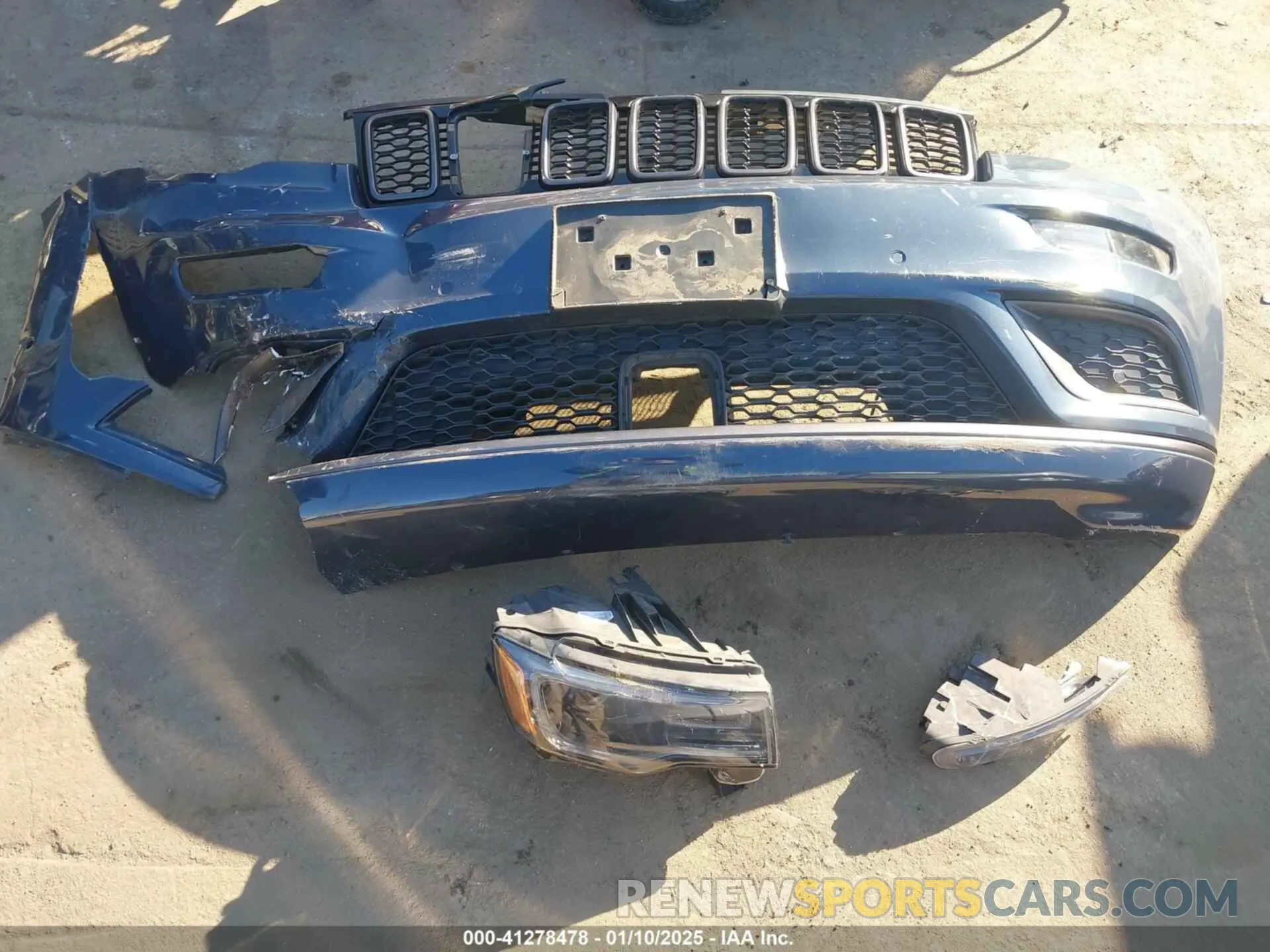 12 Фотография поврежденного автомобиля 1C4RJEBG1LC152898 JEEP GRAND CHEROKEE 2020