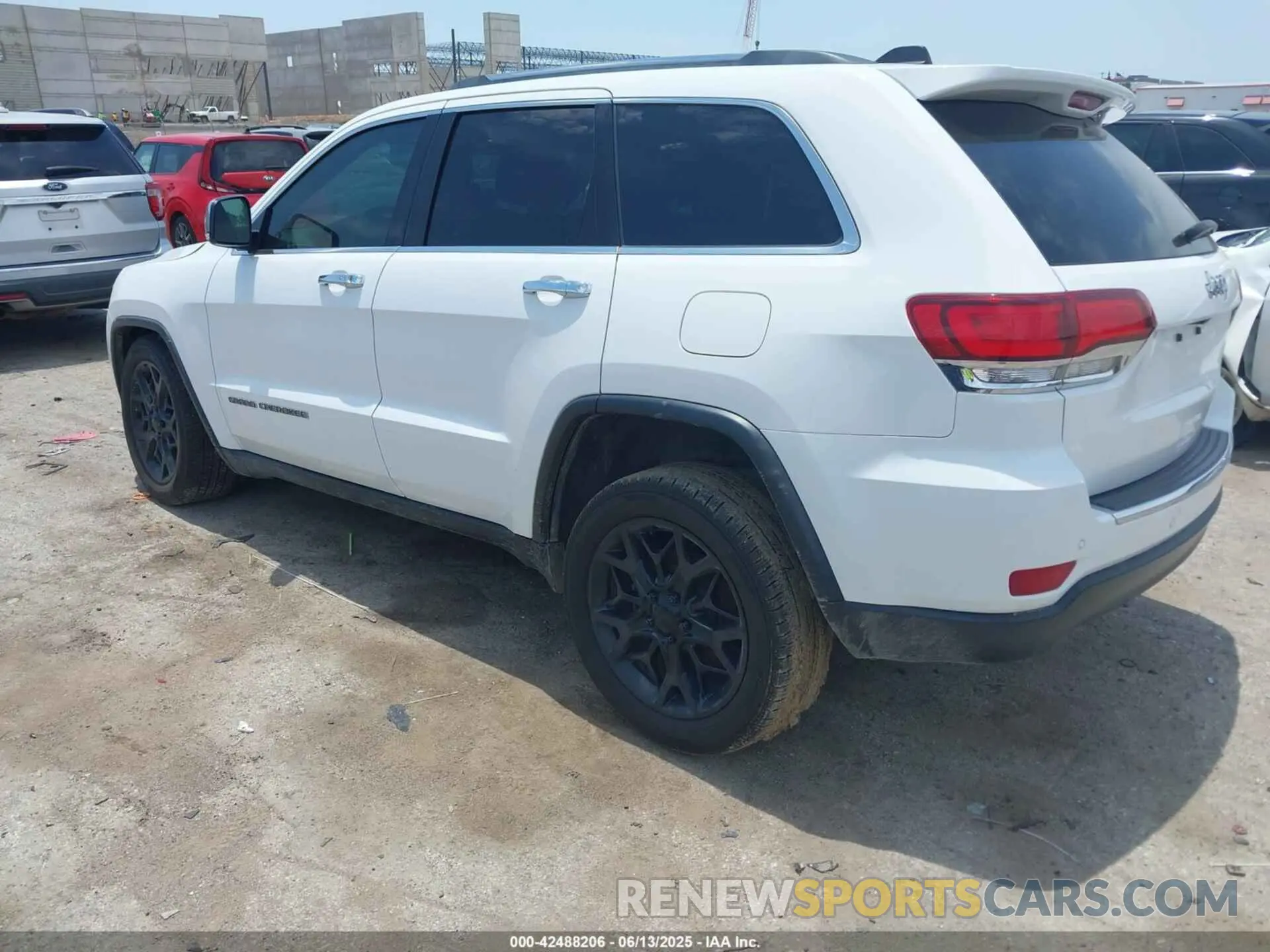 3 Photograph of a damaged car 1C4RJEBG5LC140043 JEEP GRAND CHEROKEE 2020