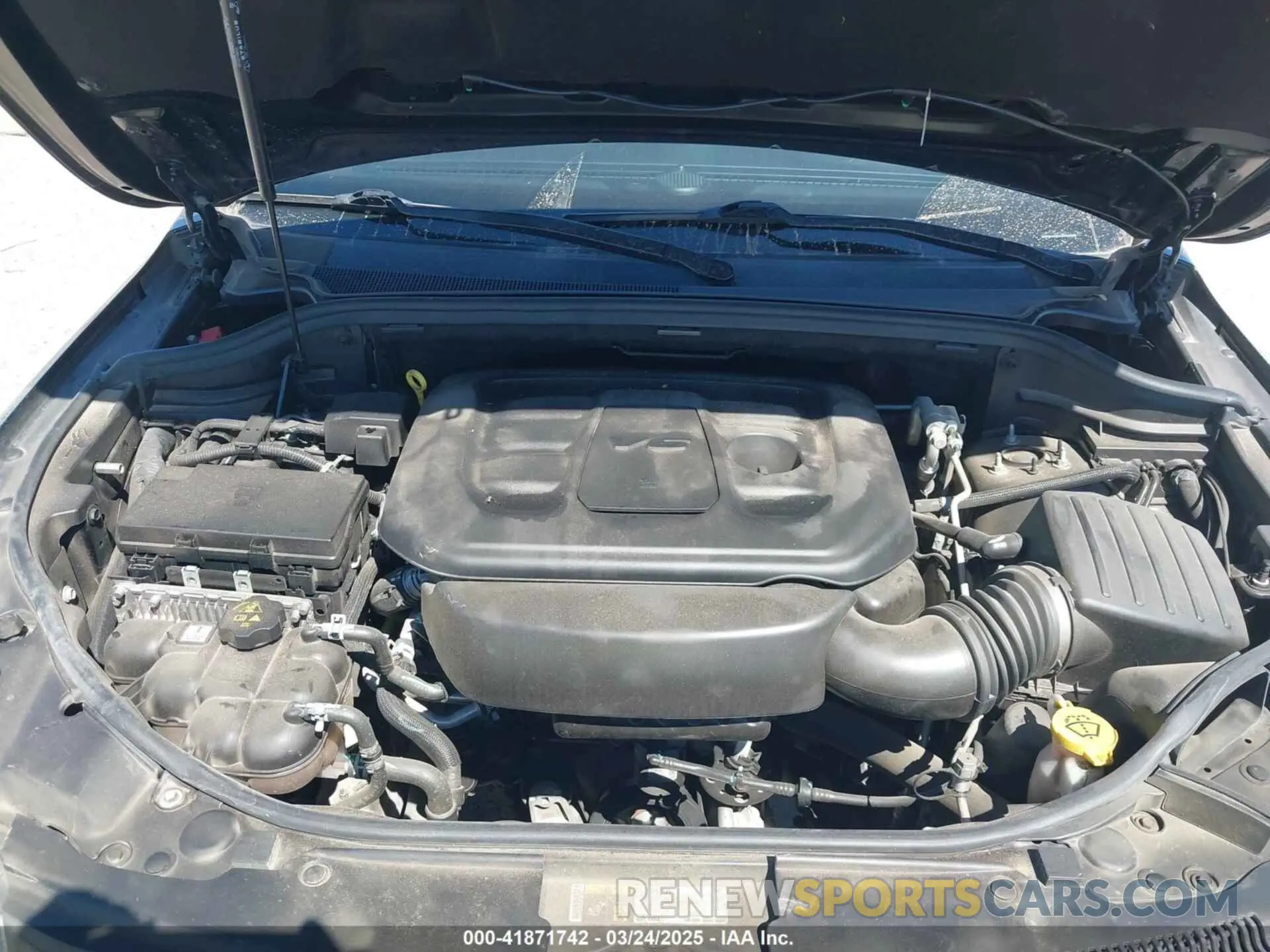 10 Photograph of a damaged car 1C4RJEBG6LC430209 JEEP GRAND CHEROKEE 2020