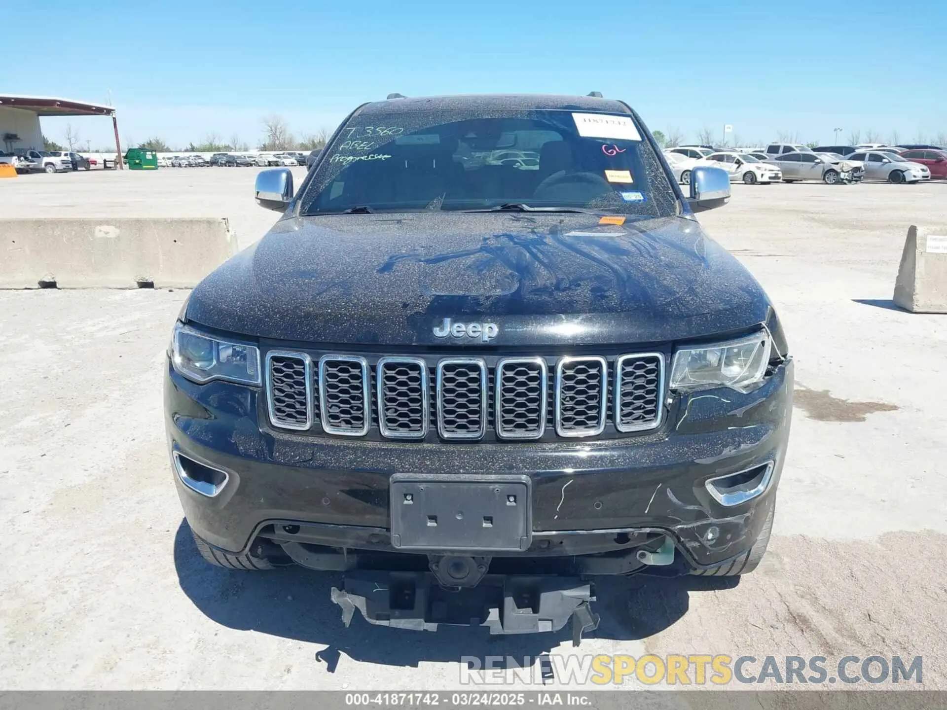 12 Photograph of a damaged car 1C4RJEBG6LC430209 JEEP GRAND CHEROKEE 2020