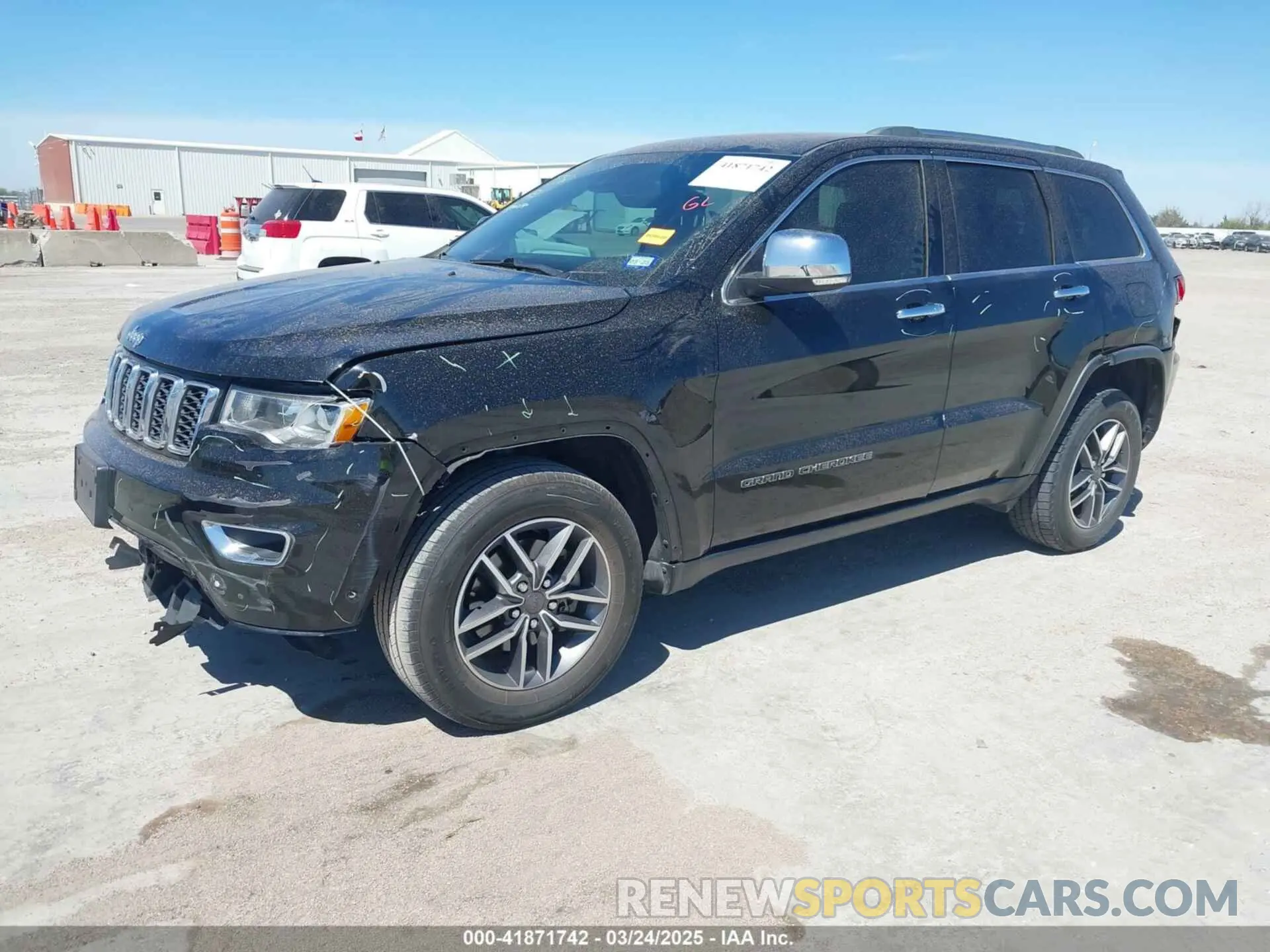 2 Photograph of a damaged car 1C4RJEBG6LC430209 JEEP GRAND CHEROKEE 2020