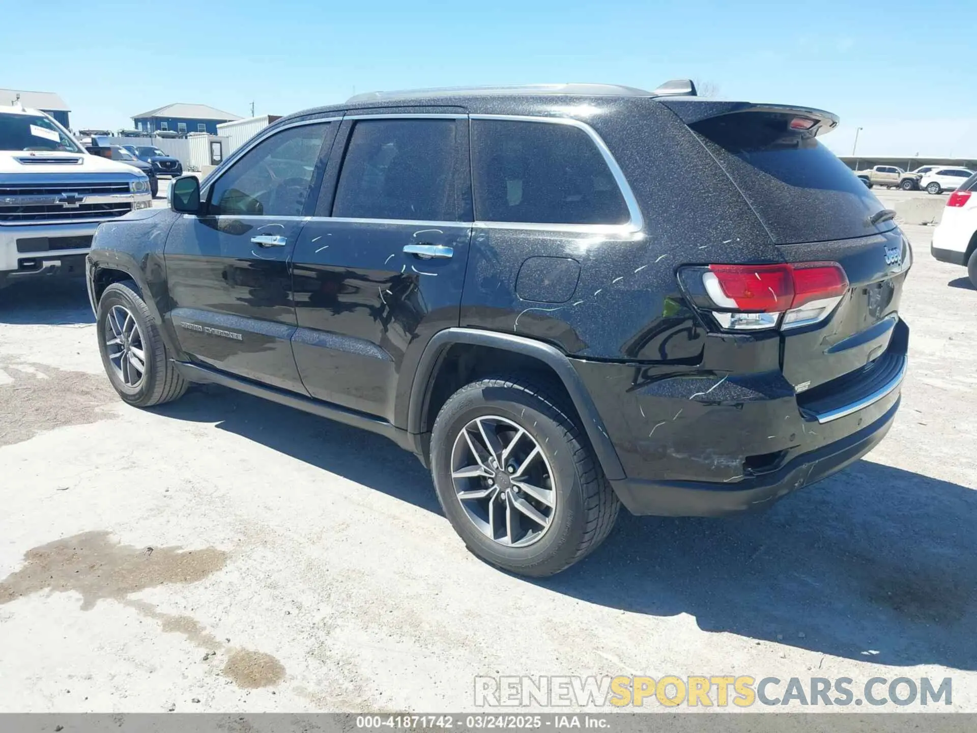 3 Photograph of a damaged car 1C4RJEBG6LC430209 JEEP GRAND CHEROKEE 2020