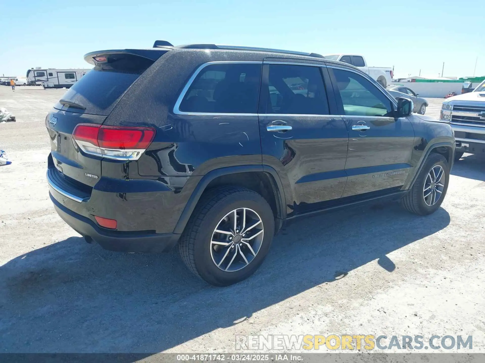 4 Photograph of a damaged car 1C4RJEBG6LC430209 JEEP GRAND CHEROKEE 2020
