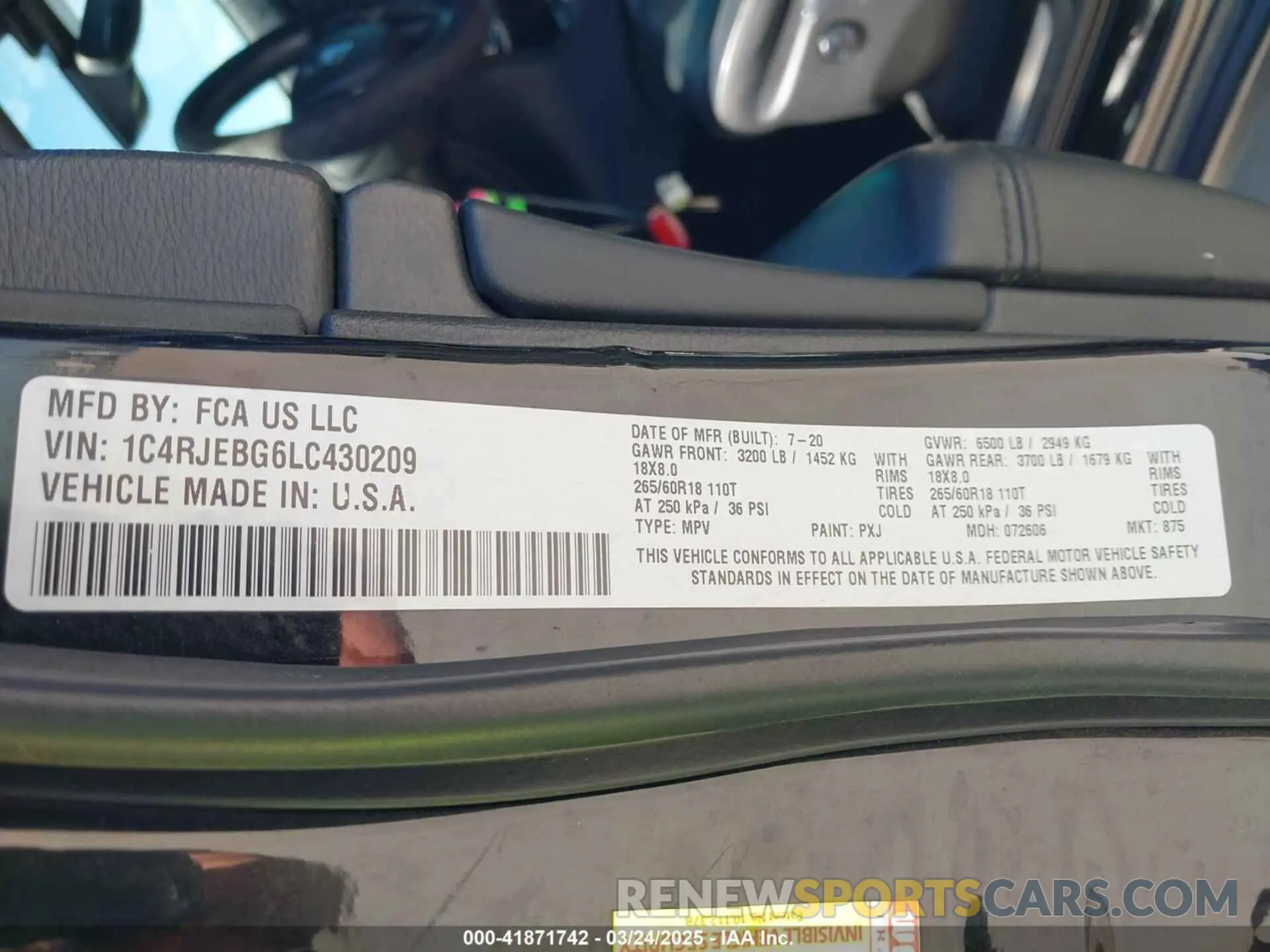 9 Photograph of a damaged car 1C4RJEBG6LC430209 JEEP GRAND CHEROKEE 2020