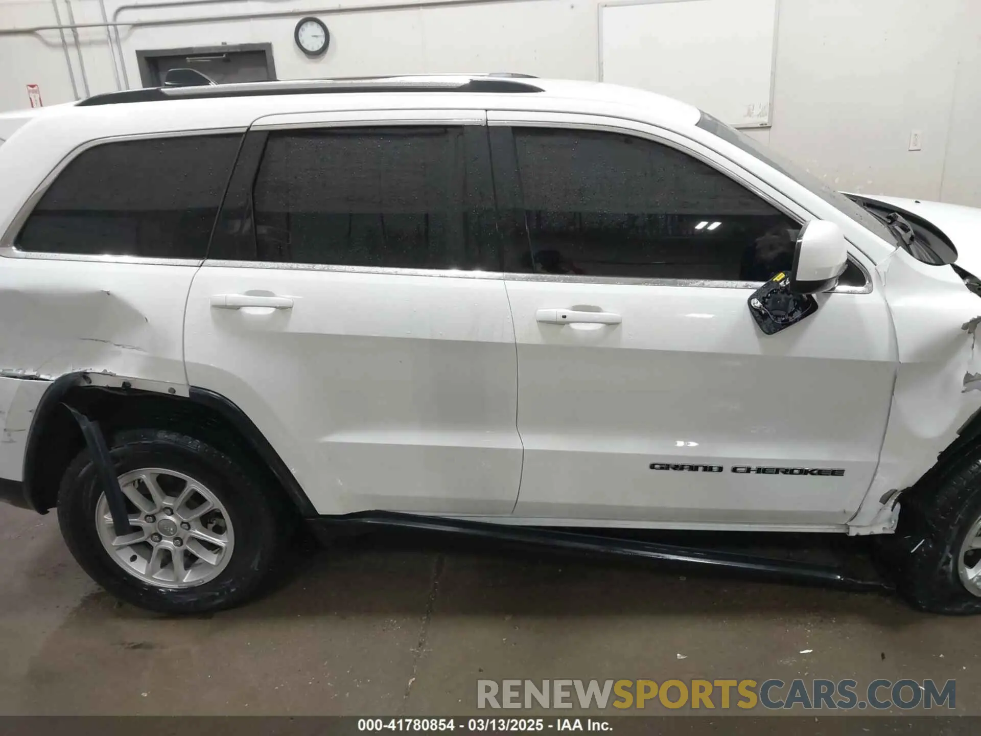 12 Фотография поврежденного автомобиля 1C4RJFAG1LC125594 JEEP GRAND CHEROKEE 2020