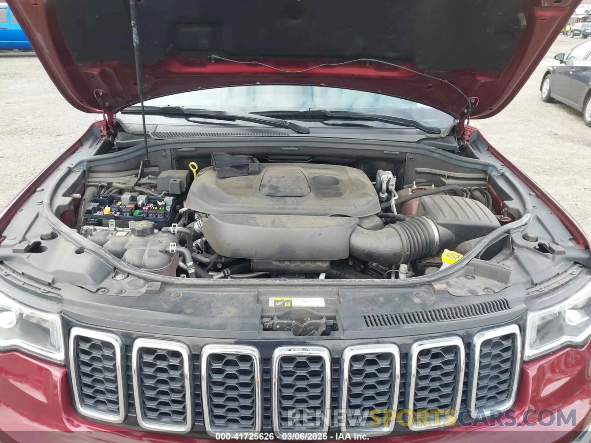 10 Photograph of a damaged car 1C4RJFAG2LC147846 JEEP GRAND CHEROKEE 2020