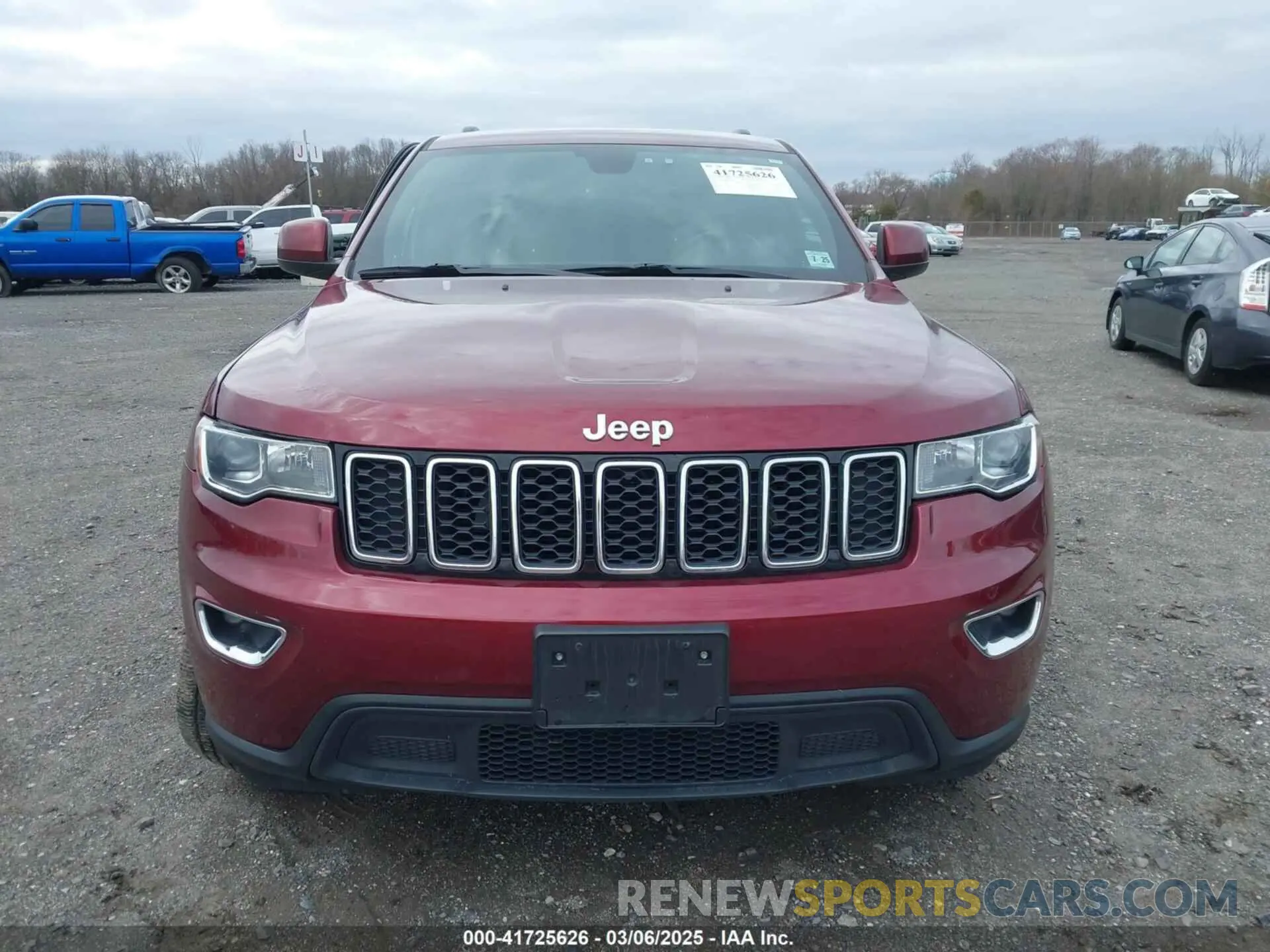 12 Photograph of a damaged car 1C4RJFAG2LC147846 JEEP GRAND CHEROKEE 2020