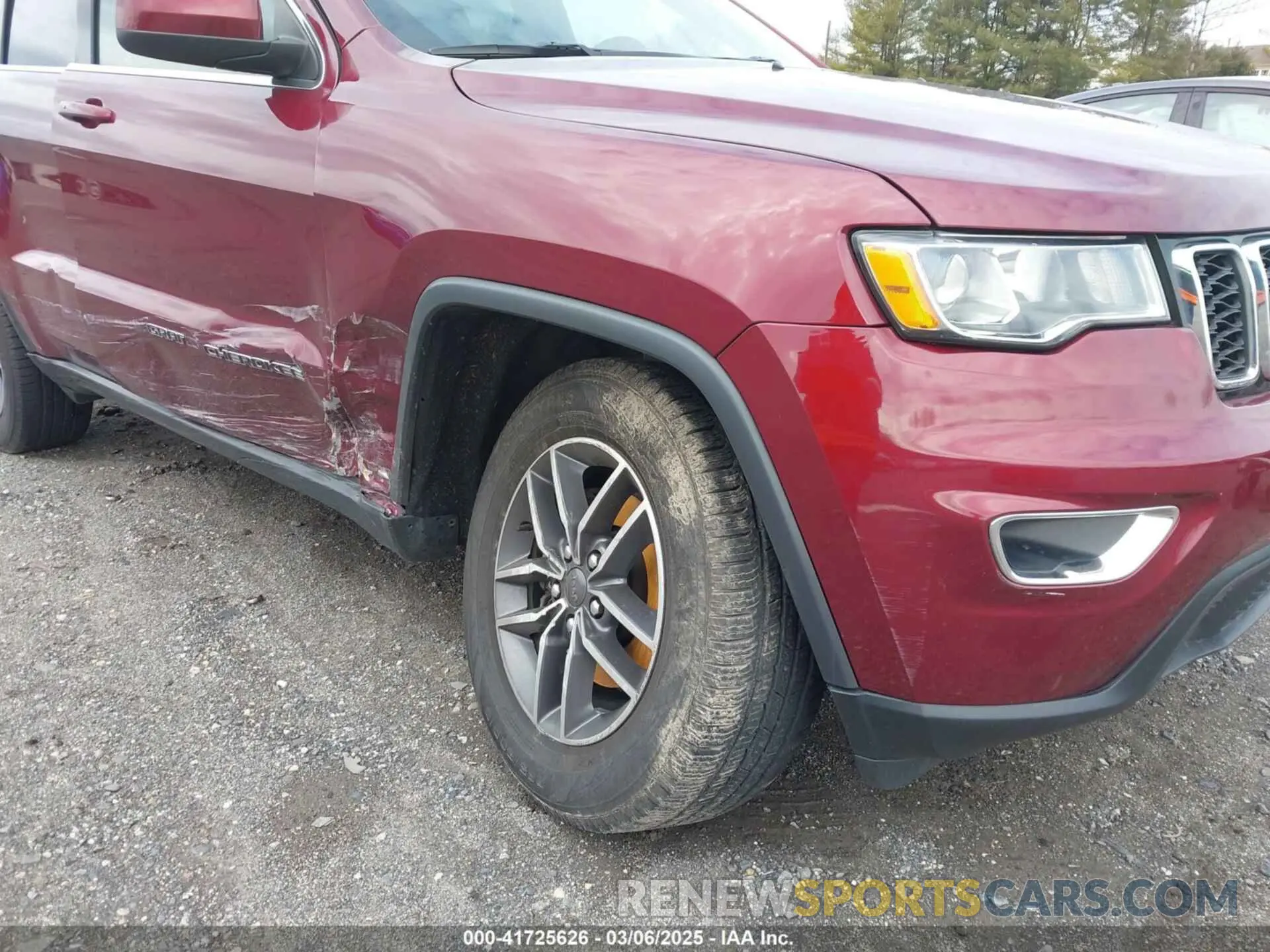 6 Photograph of a damaged car 1C4RJFAG2LC147846 JEEP GRAND CHEROKEE 2020