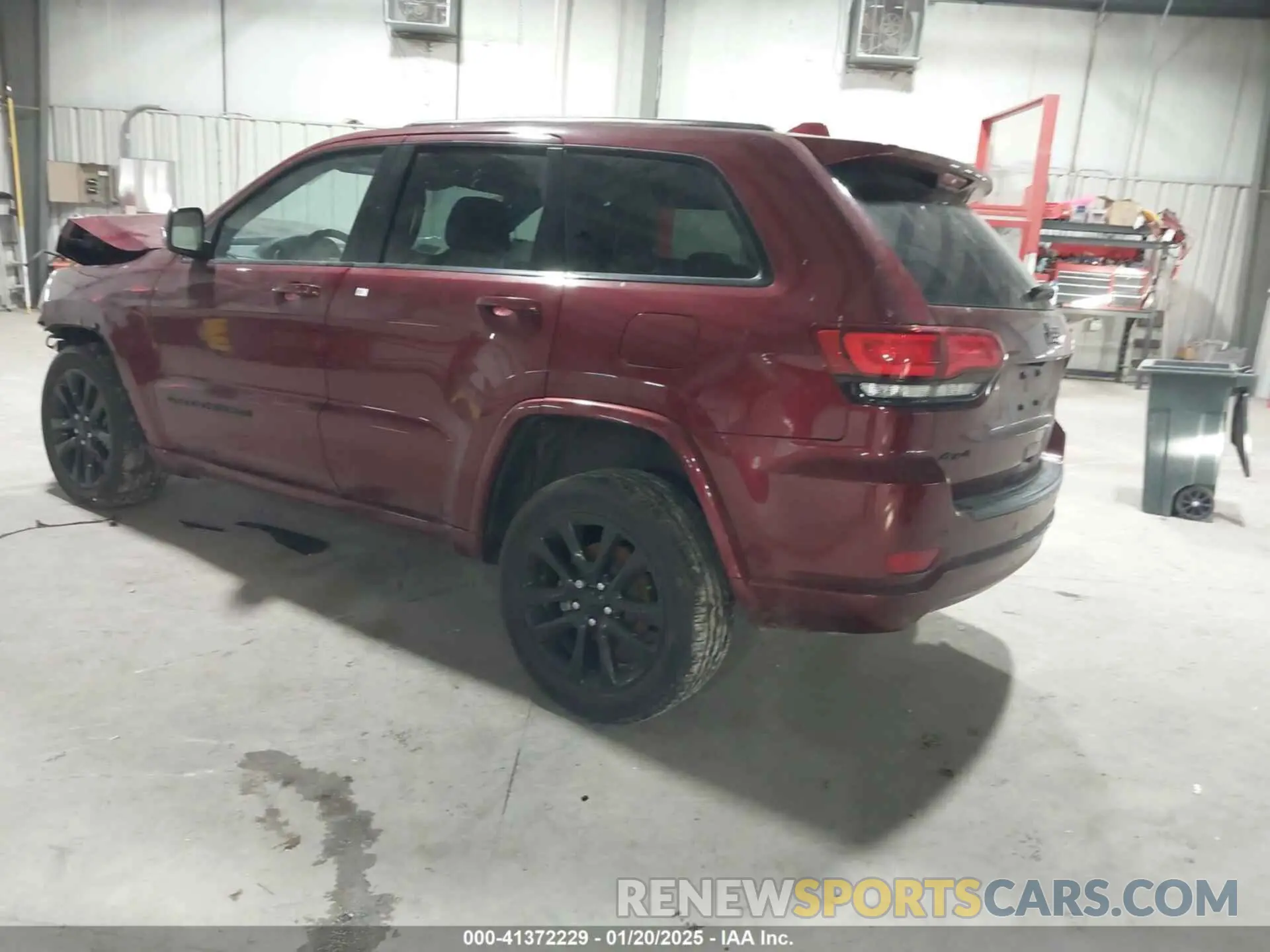 3 Photograph of a damaged car 1C4RJFAG3LC297996 JEEP GRAND CHEROKEE 2020