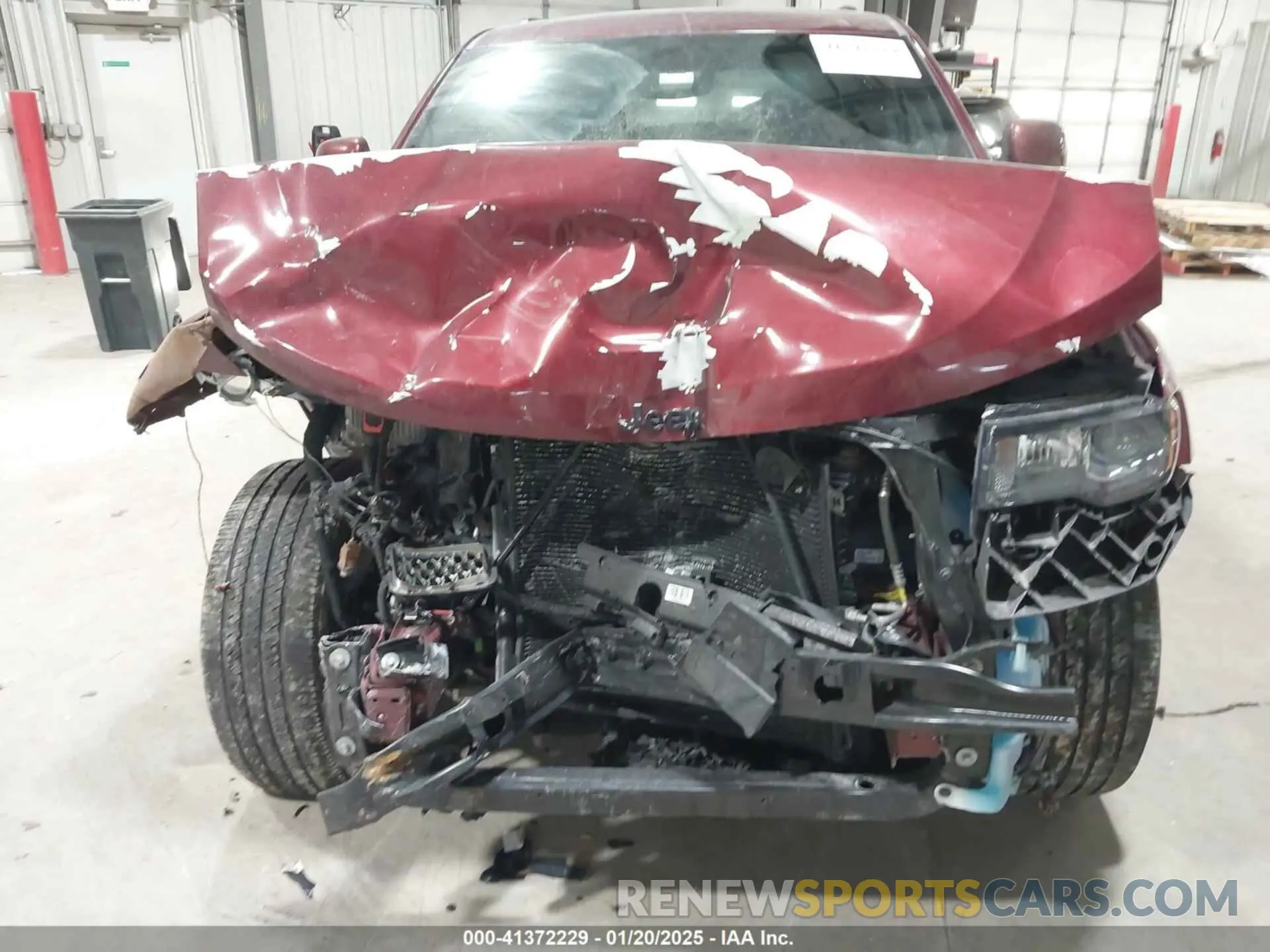 6 Photograph of a damaged car 1C4RJFAG3LC297996 JEEP GRAND CHEROKEE 2020
