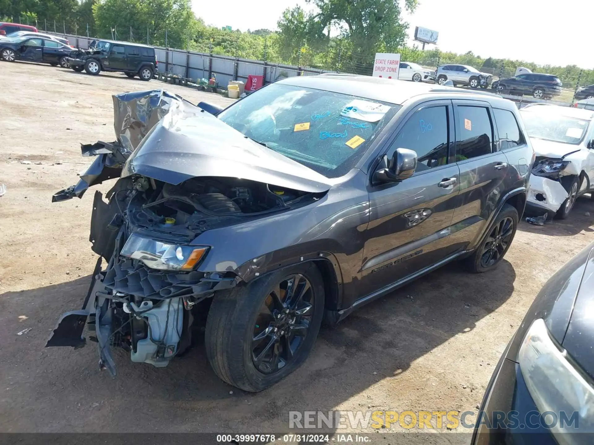 2 Photograph of a damaged car 1C4RJFAG6LC169381 JEEP GRAND CHEROKEE 2020