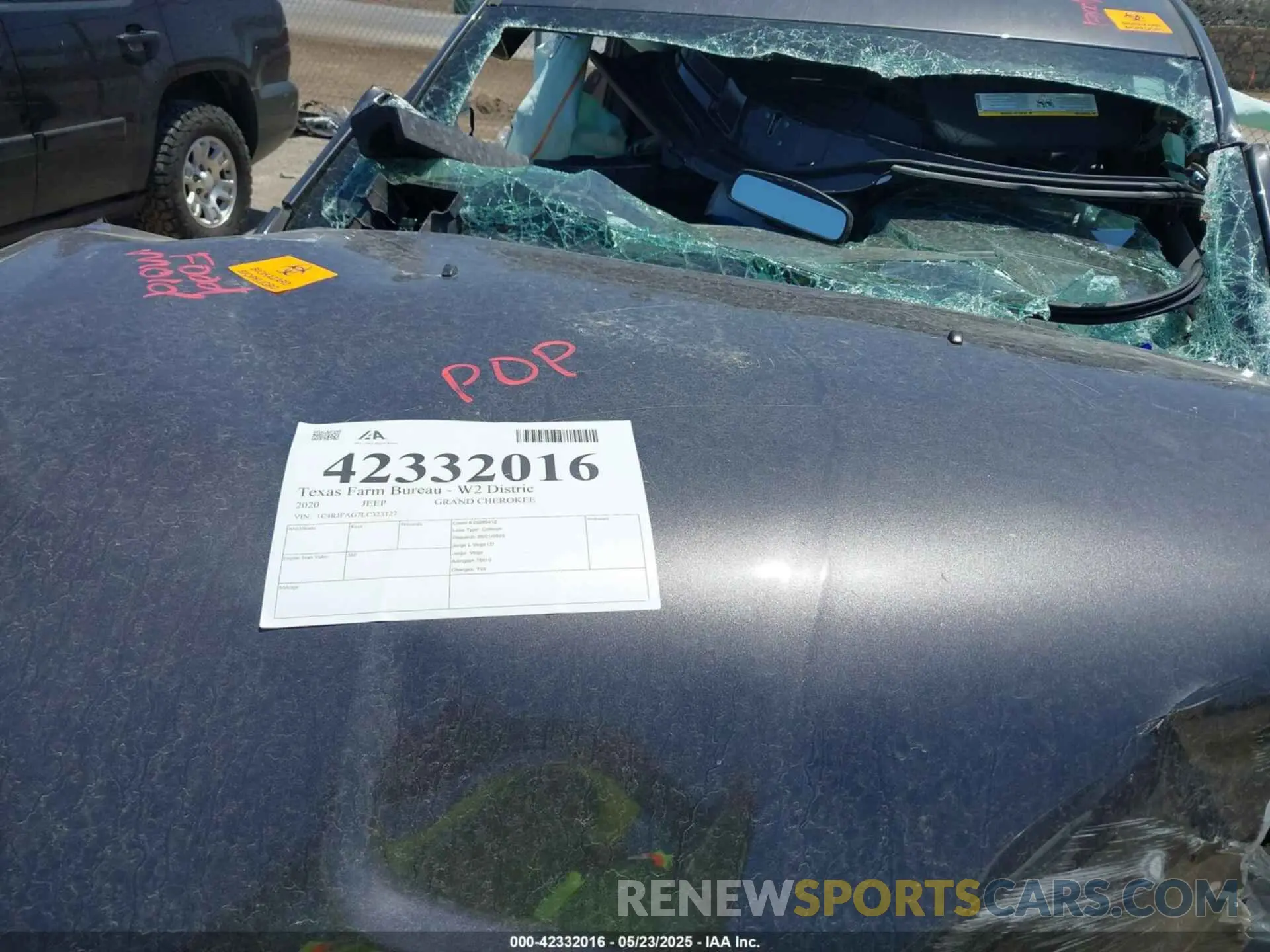 10 Photograph of a damaged car 1C4RJFAG7LC323127 JEEP GRAND CHEROKEE 2020
