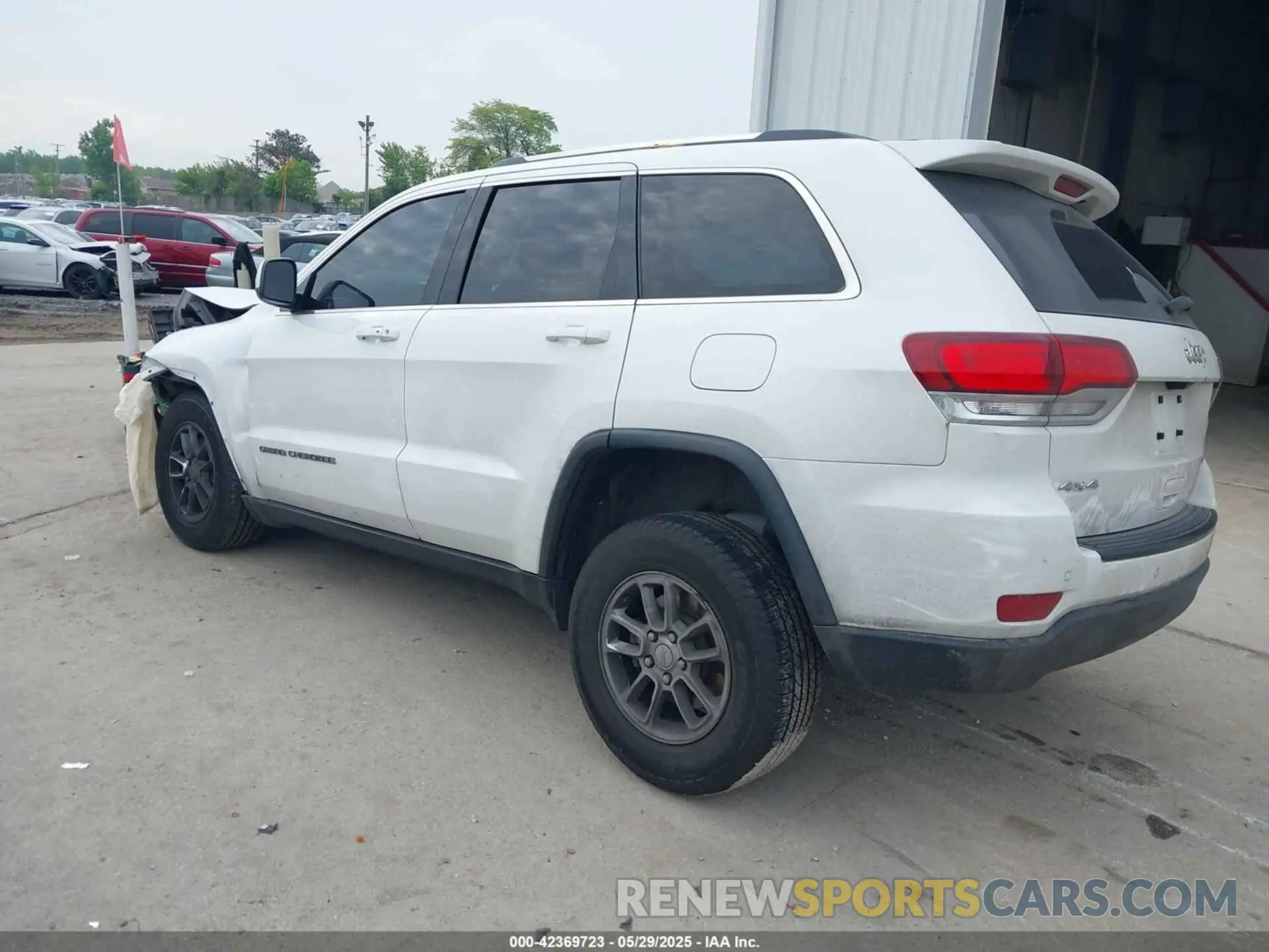 3 Фотография поврежденного автомобиля 1C4RJFAG7LC421641 JEEP GRAND CHEROKEE 2020