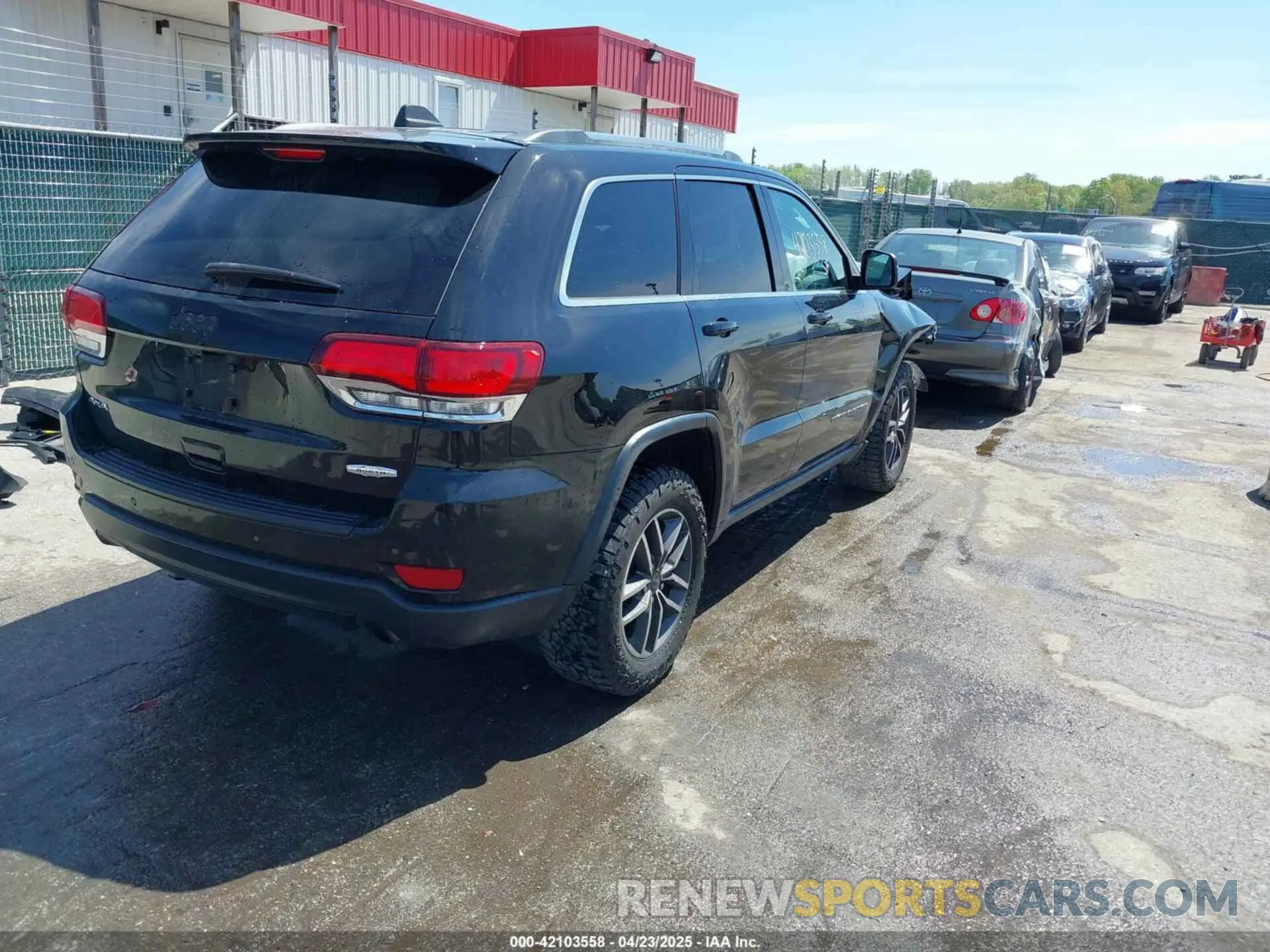 4 Photograph of a damaged car 1C4RJFAG8LC234005 JEEP GRAND CHEROKEE 2020