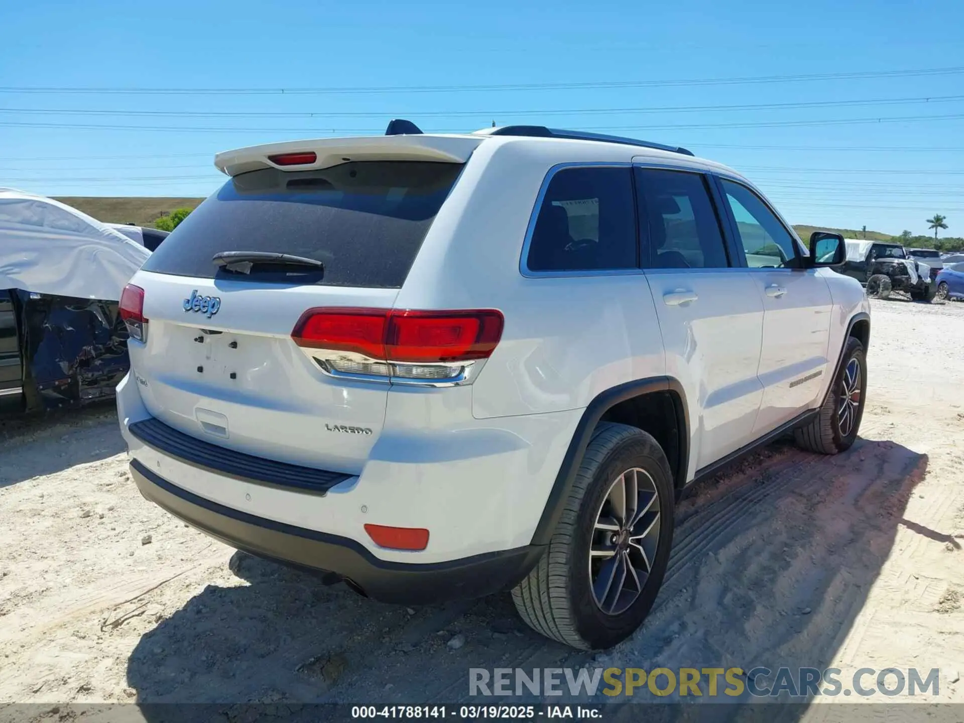 4 Photograph of a damaged car 1C4RJFAG8LC297380 JEEP GRAND CHEROKEE 2020
