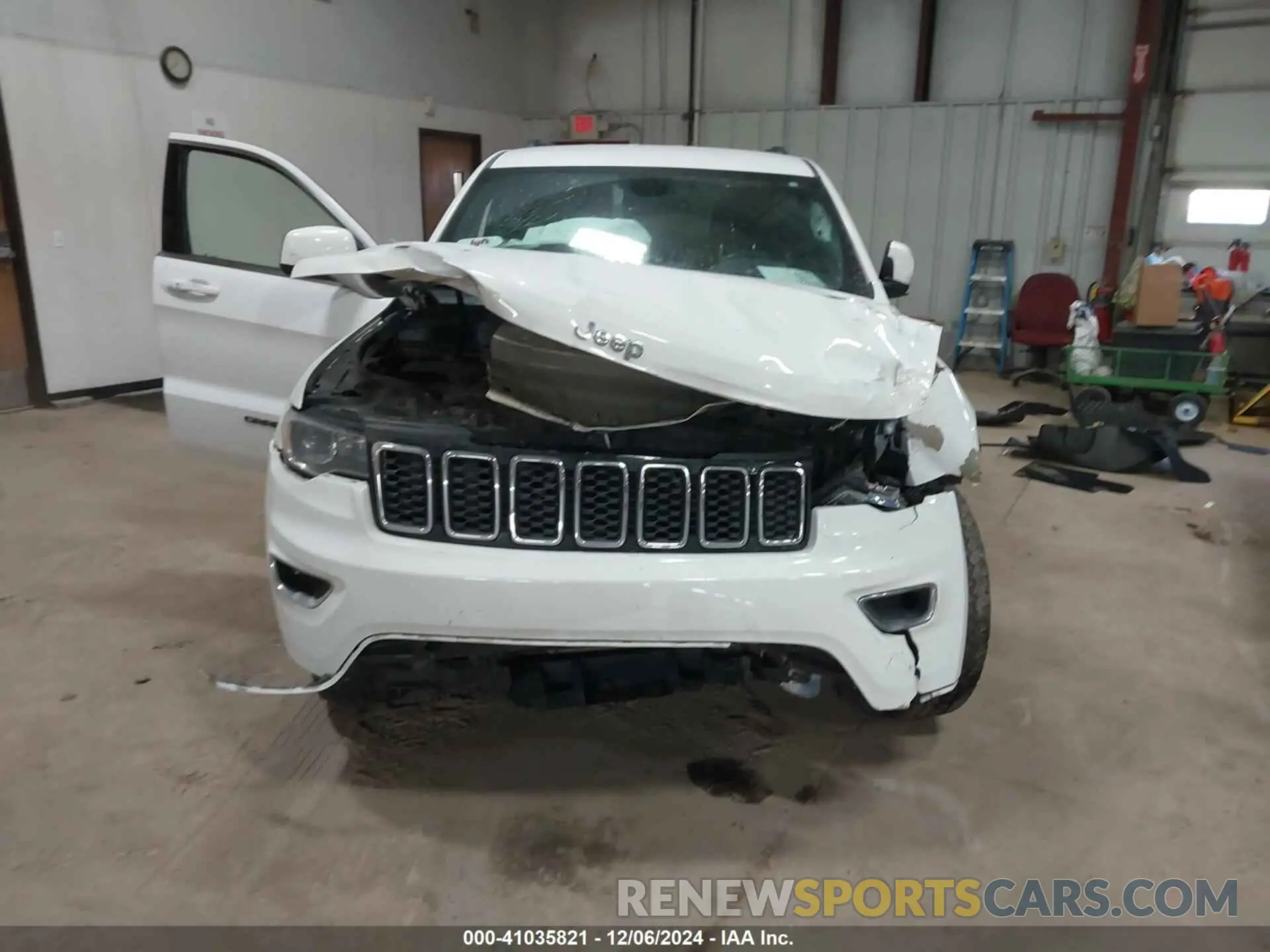 12 Фотография поврежденного автомобиля 1C4RJFAG9LC344304 JEEP GRAND CHEROKEE 2020