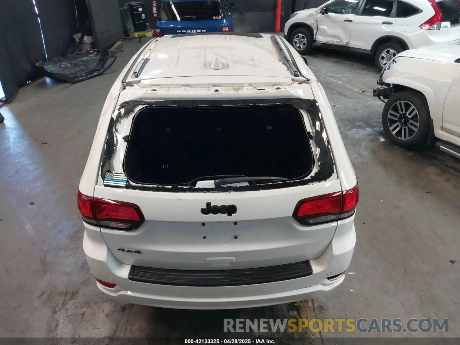 15 Фотография поврежденного автомобиля 1C4RJFAGXLC111399 JEEP GRAND CHEROKEE 2020