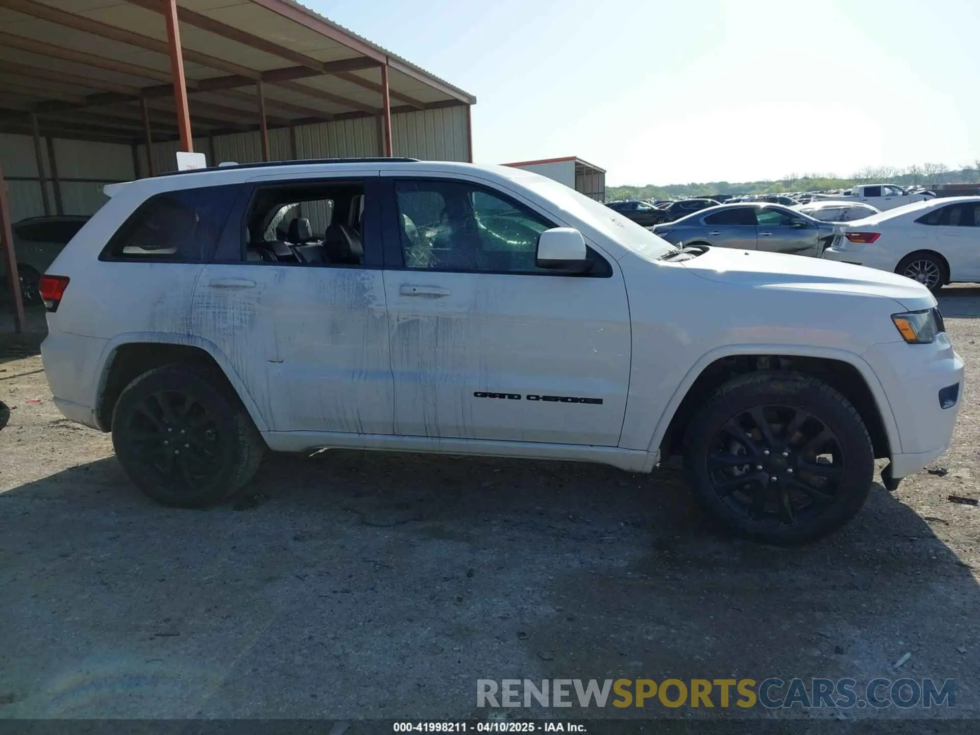 12 Фотография поврежденного автомобиля 1C4RJFAGXLC178892 JEEP GRAND CHEROKEE 2020
