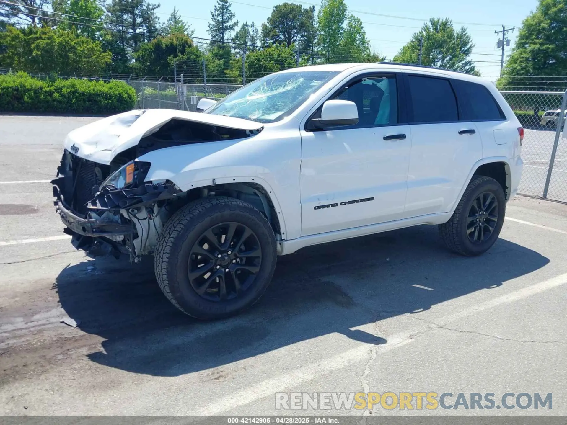 2 Фотография поврежденного автомобиля 1C4RJFAGXLC199564 JEEP GRAND CHEROKEE 2020