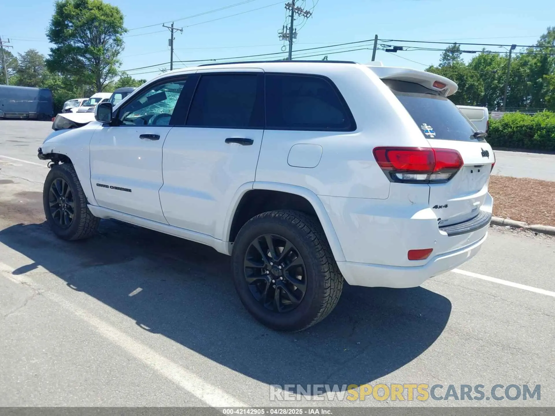 3 Фотография поврежденного автомобиля 1C4RJFAGXLC199564 JEEP GRAND CHEROKEE 2020